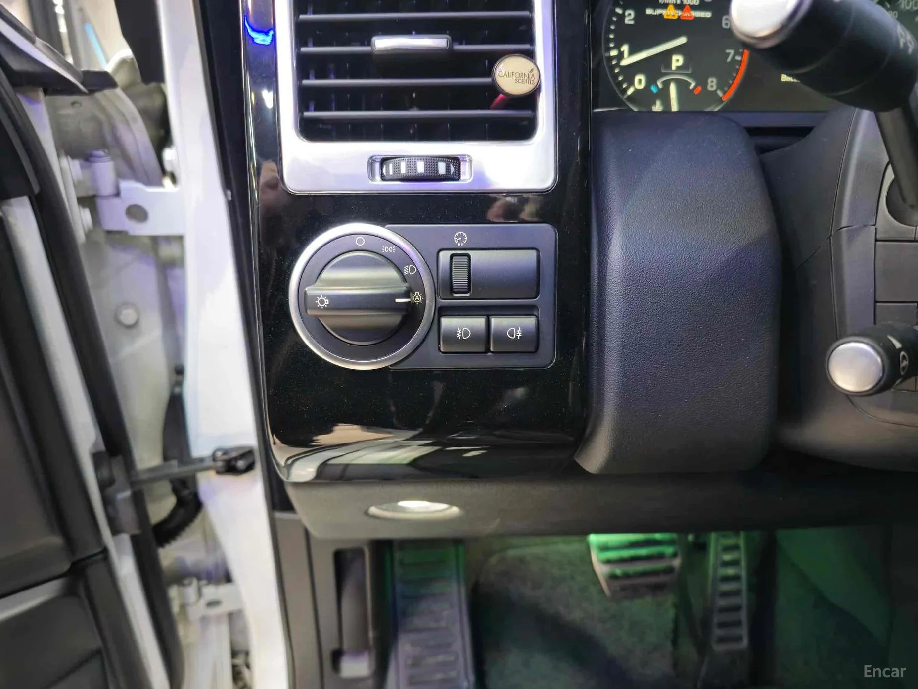 Land Rover Range Rover превью 14