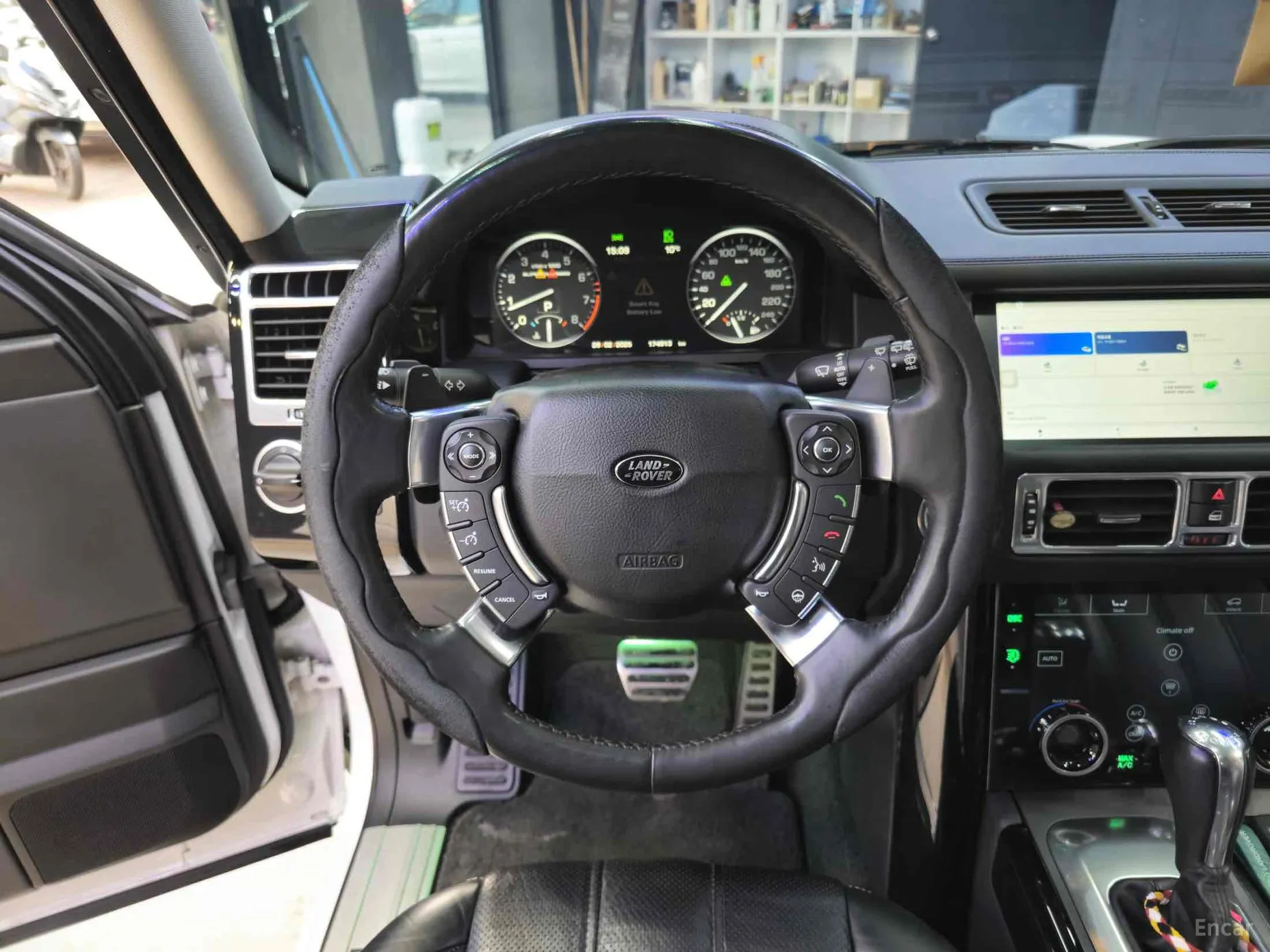 Land Rover Range Rover превью 9