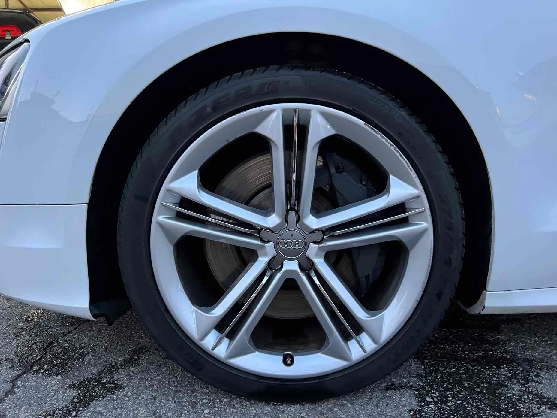 Audi S8 превью 7