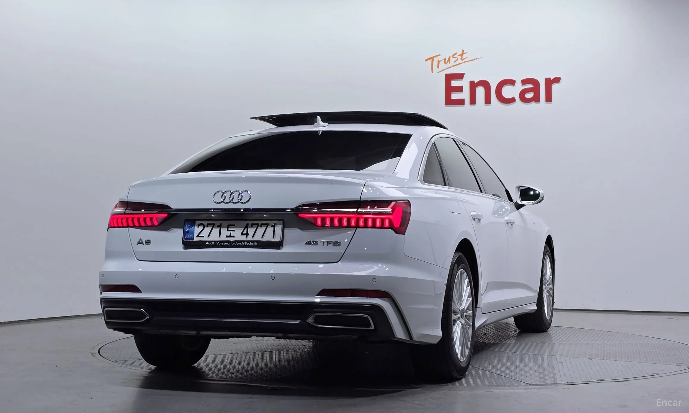 Audi A6 (C8) превью 2