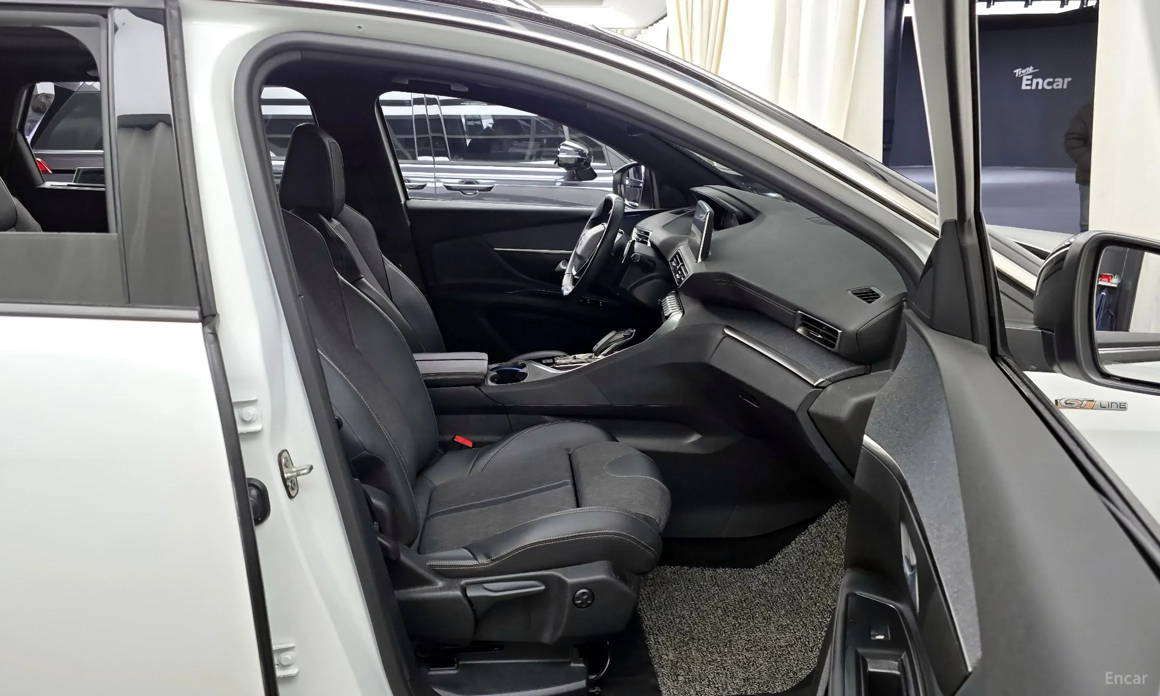 Peugeot 5008 2nd generation превью 11