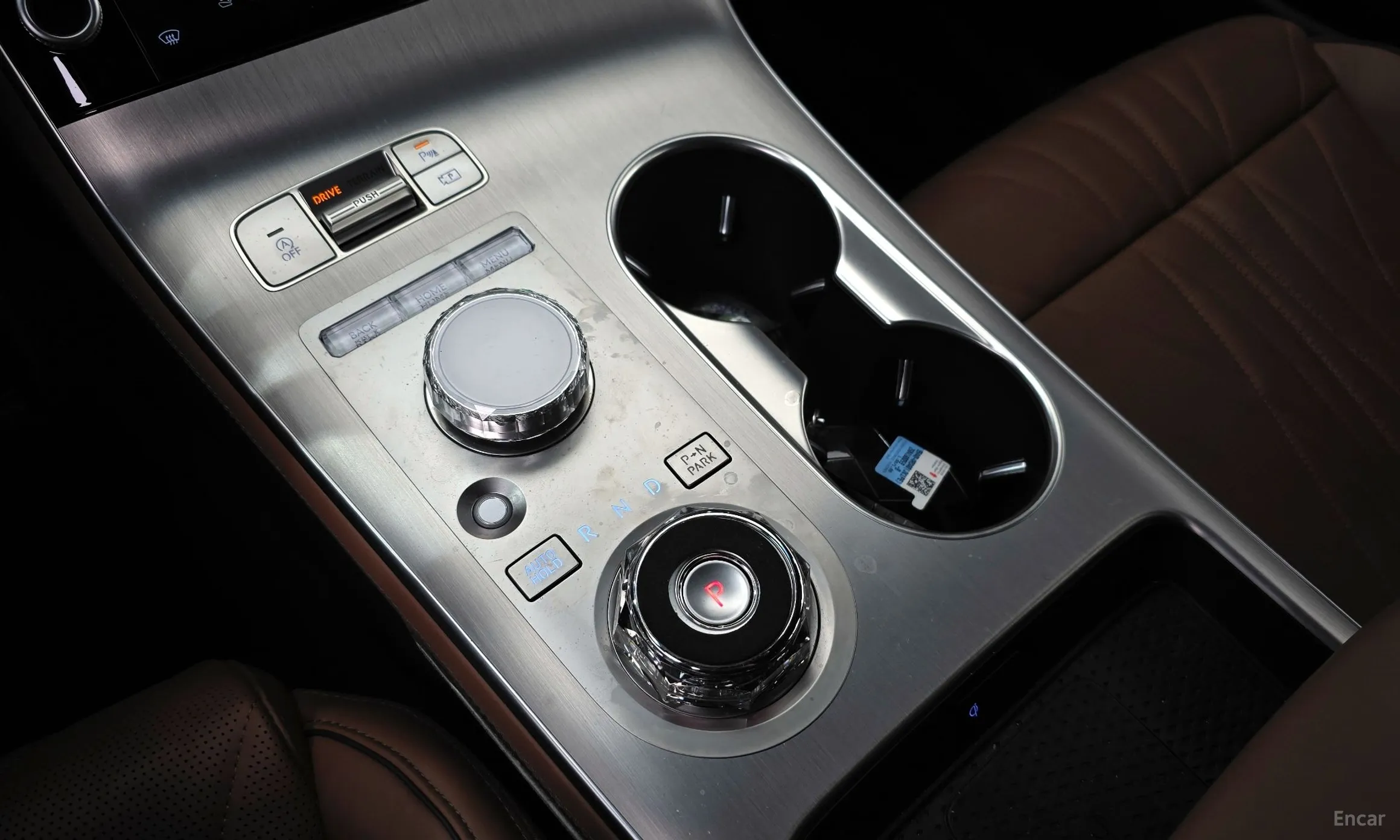 Genesis GV70 превью 9