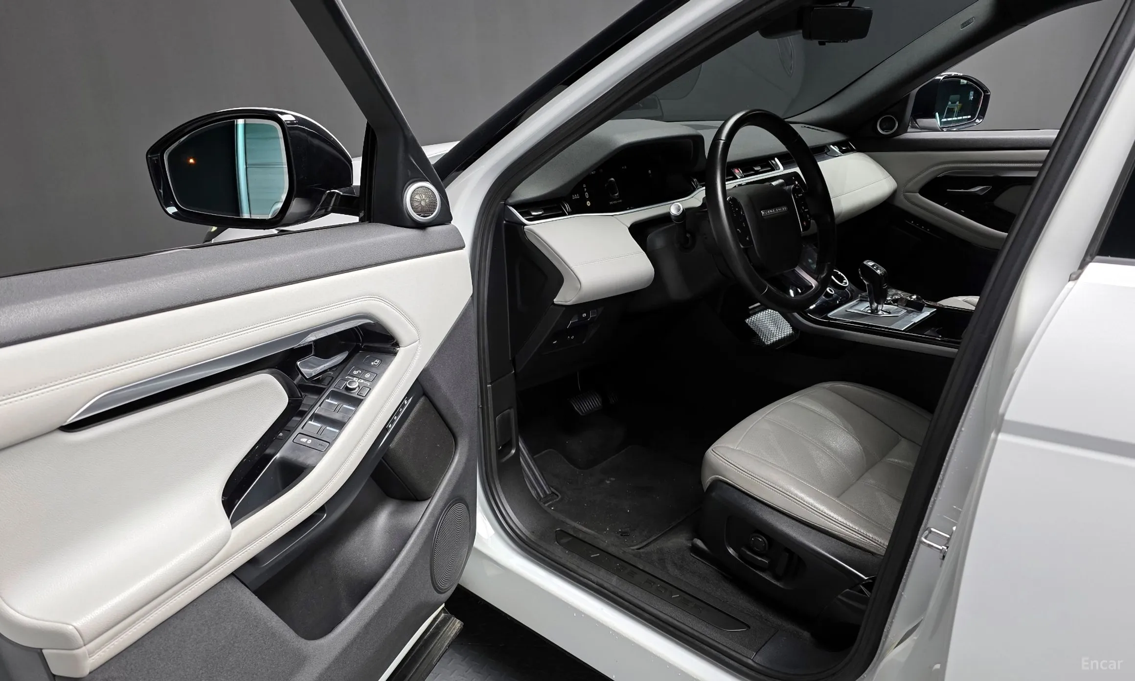 Land Rover Range Rover Evoque 2nd Generation превью 10