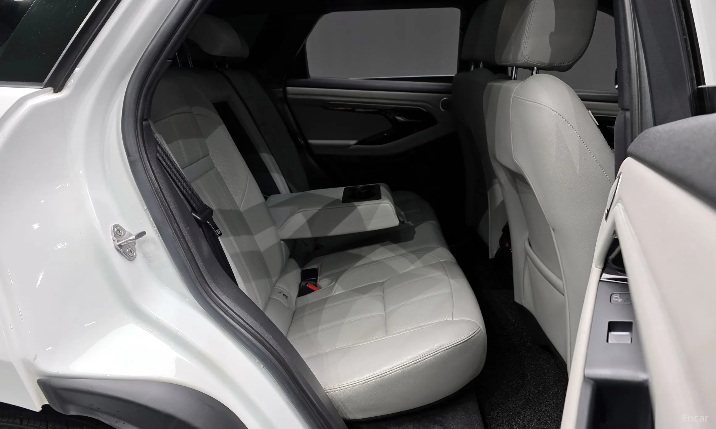Land Rover Range Rover Evoque 2nd Generation превью 12