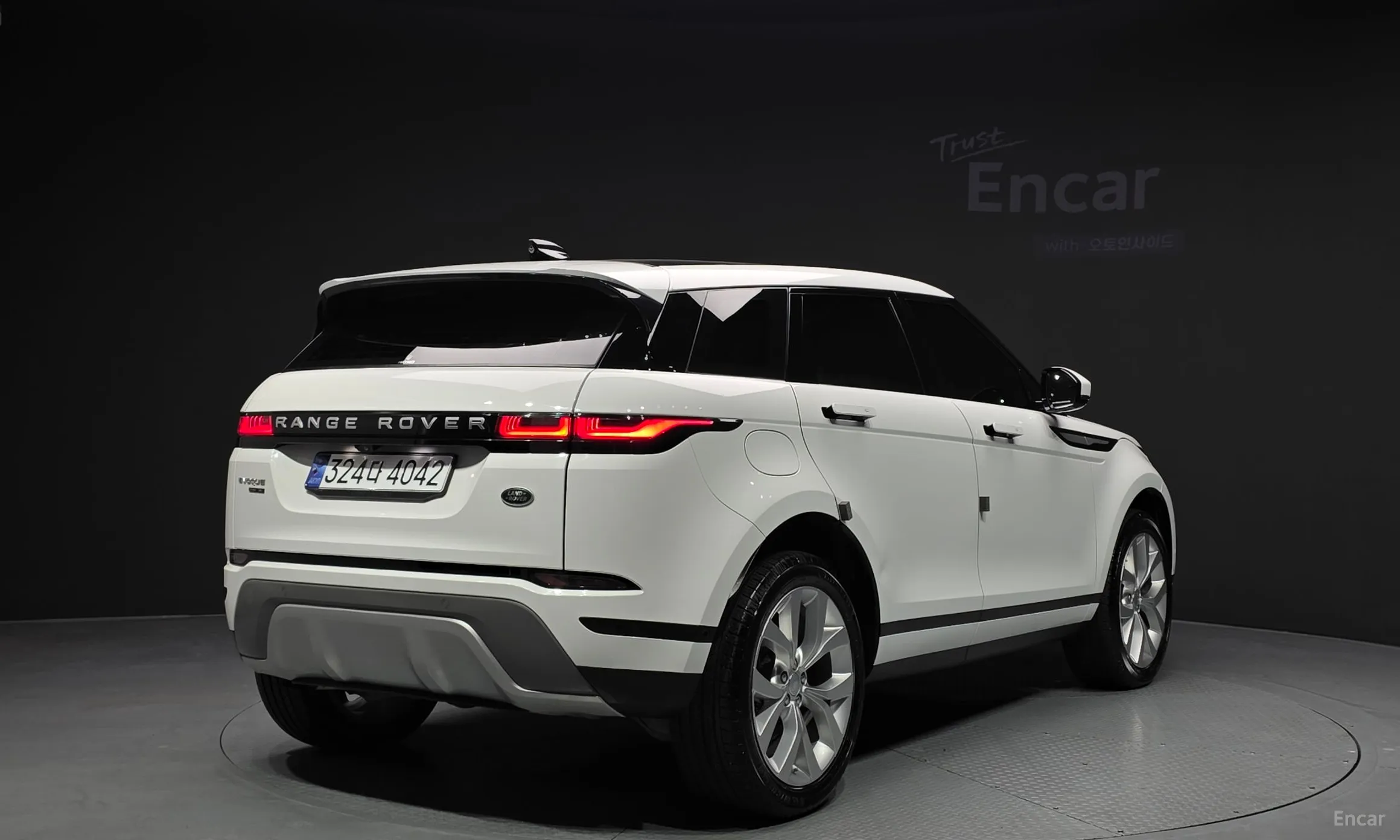 Land Rover Range Rover Evoque 2nd Generation превью 2