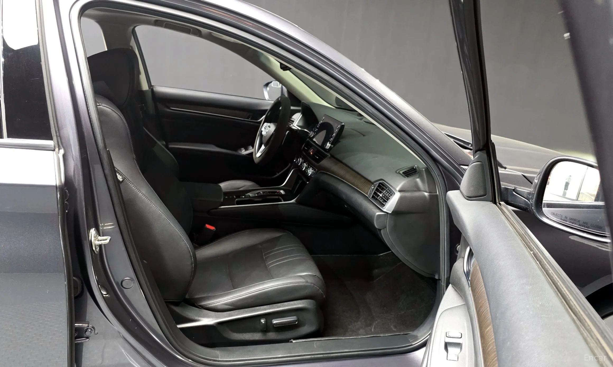 Honda Accord 10th Generation превью 11