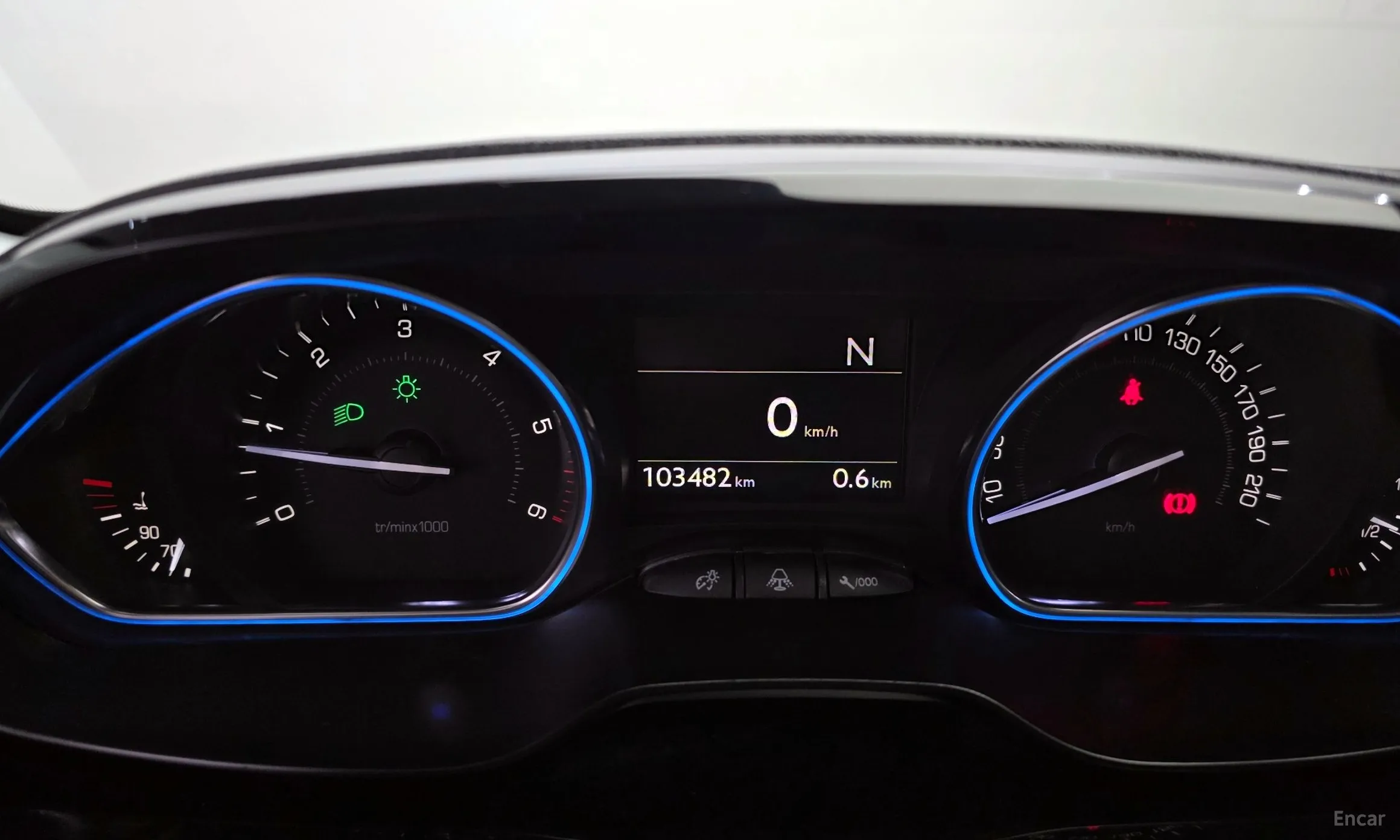 Peugeot 2008. превью 8