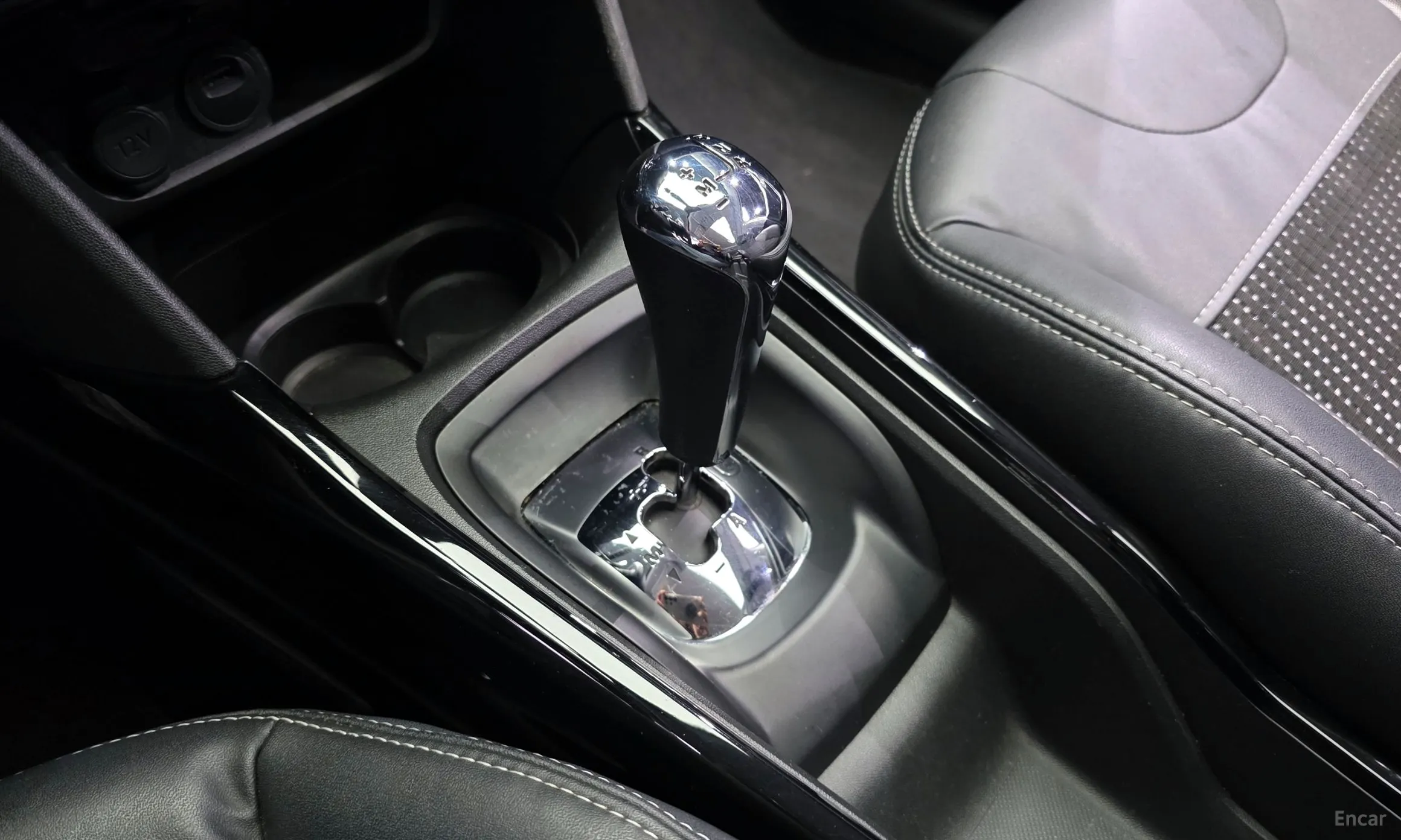 Peugeot 2008. превью 9