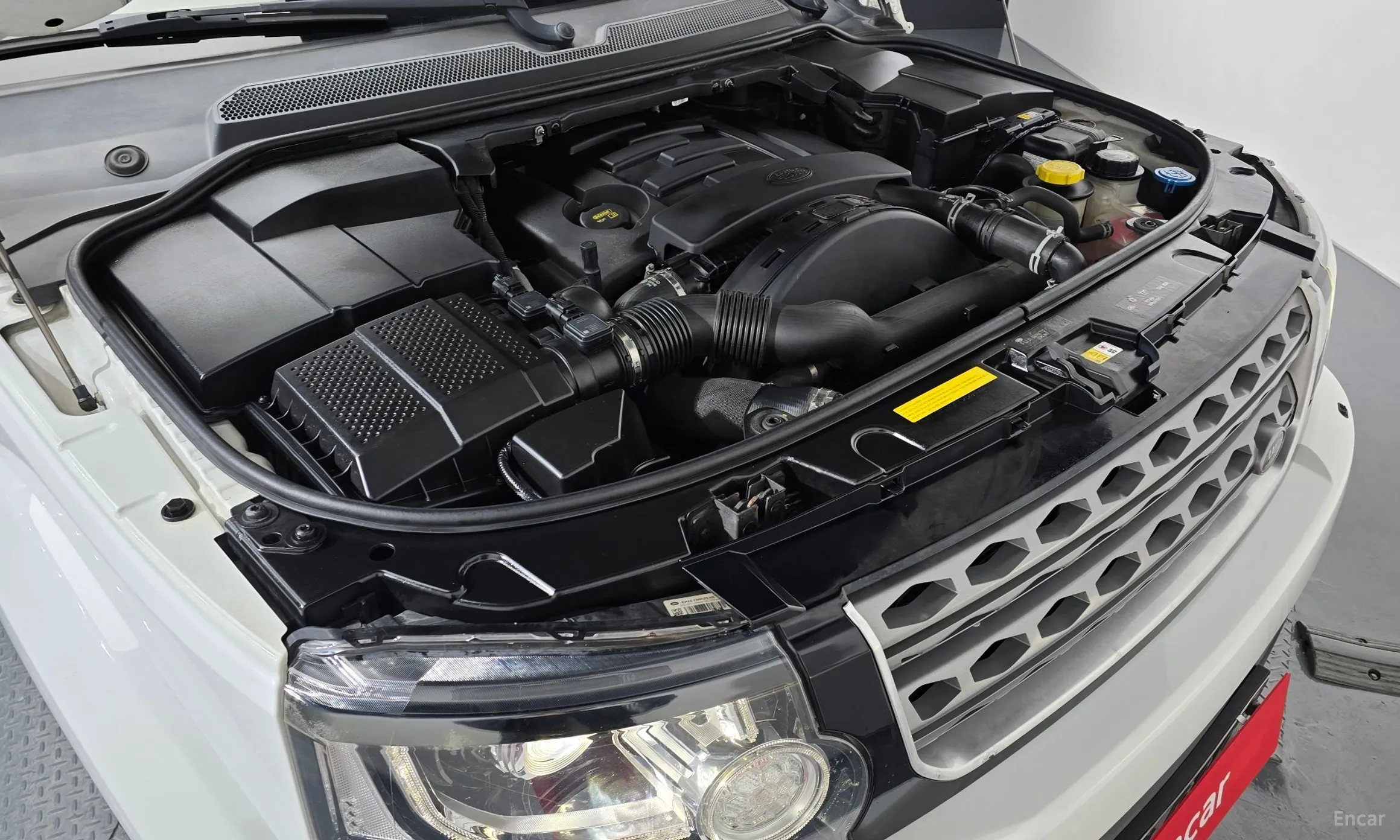 Land Rover Discovery 4 превью 6
