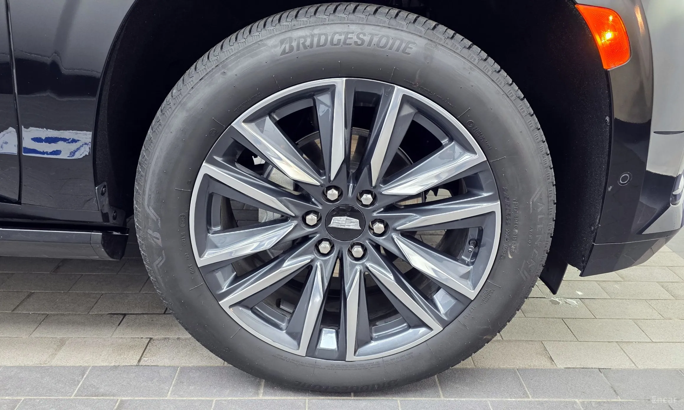 Cadillac Escalade 5th Generation превью 5
