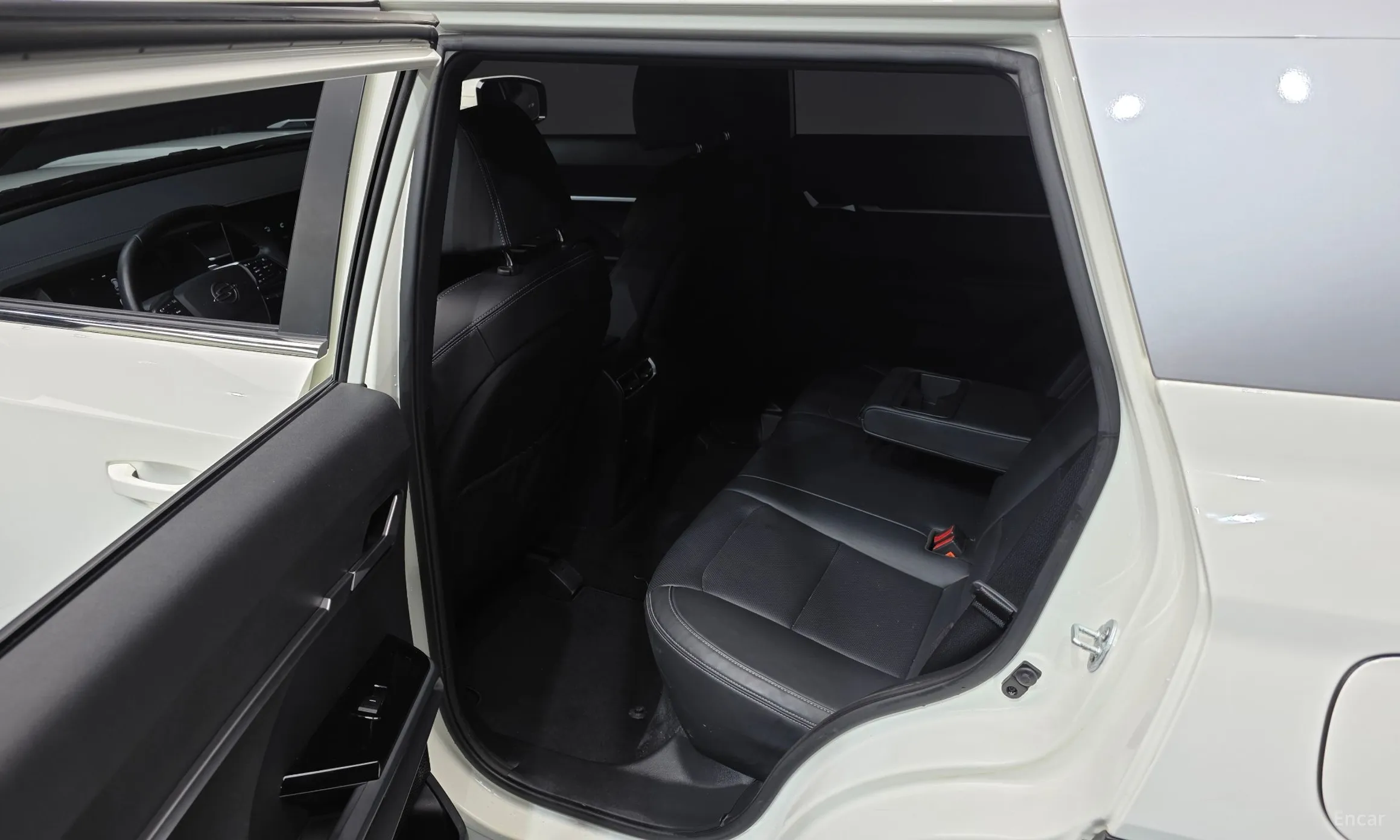 KG Mobility (SsangYong) Torres превью 11