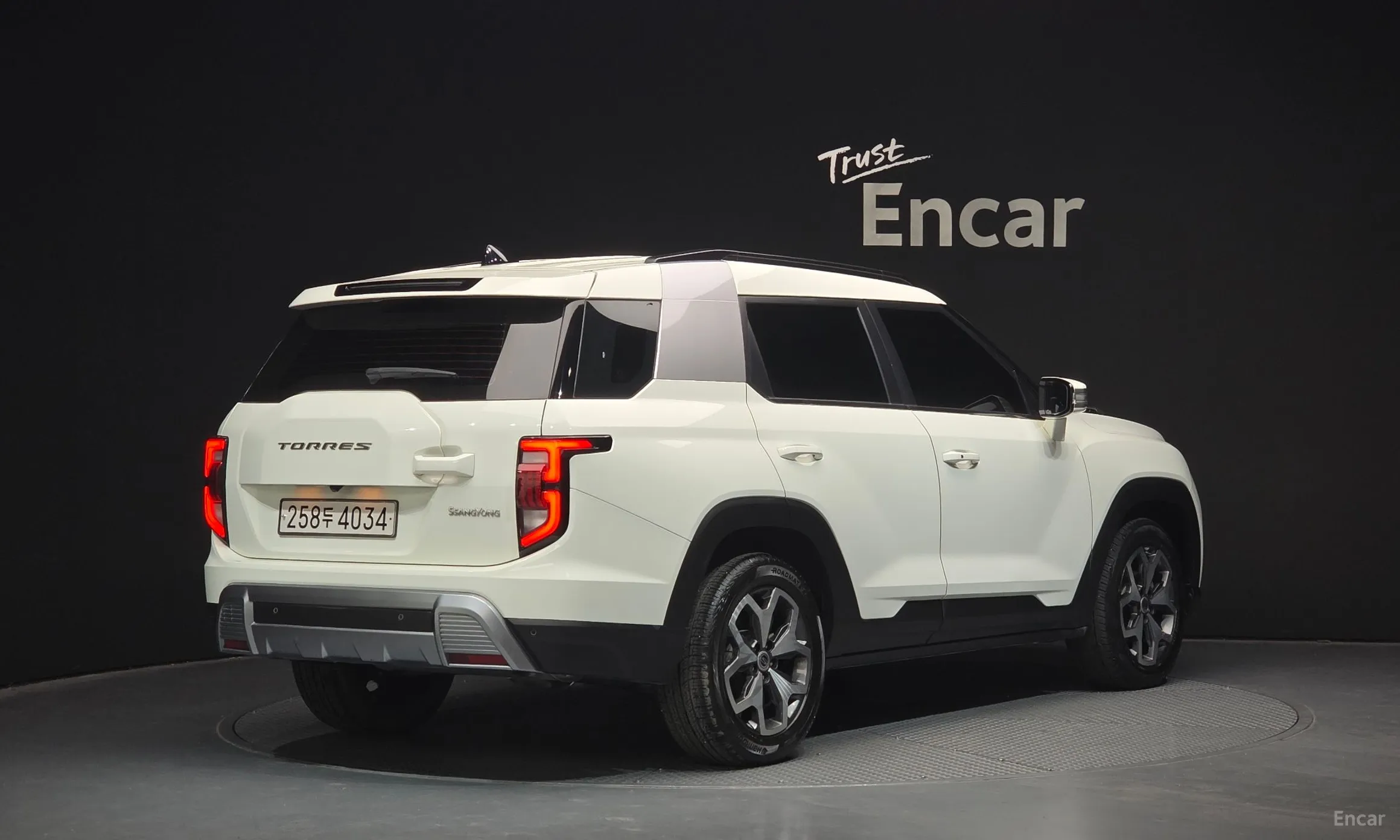 KG Mobility (SsangYong) Torres превью 2