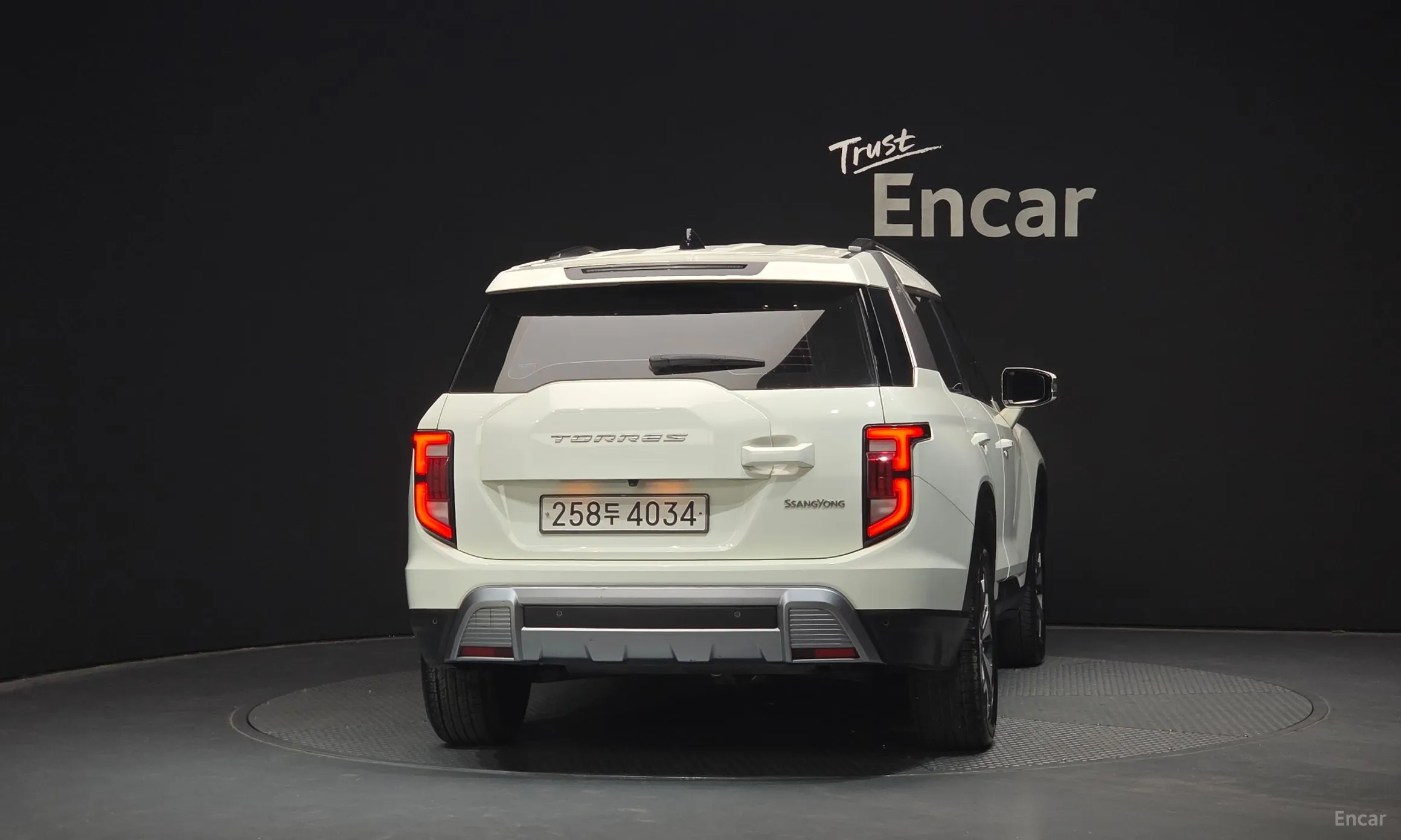 KG Mobility (SsangYong) Torres превью 4