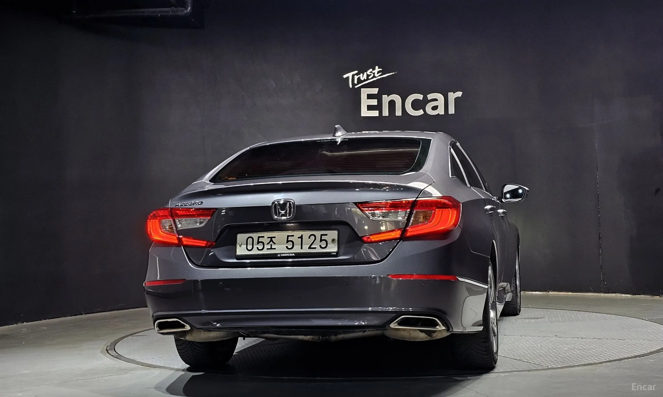 Honda Accord 10th Generation превью 4