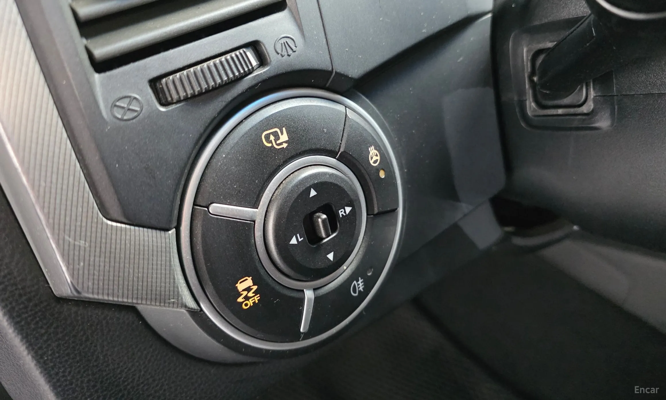 KG Mobility (SsangYong) Korando Sports превью 13