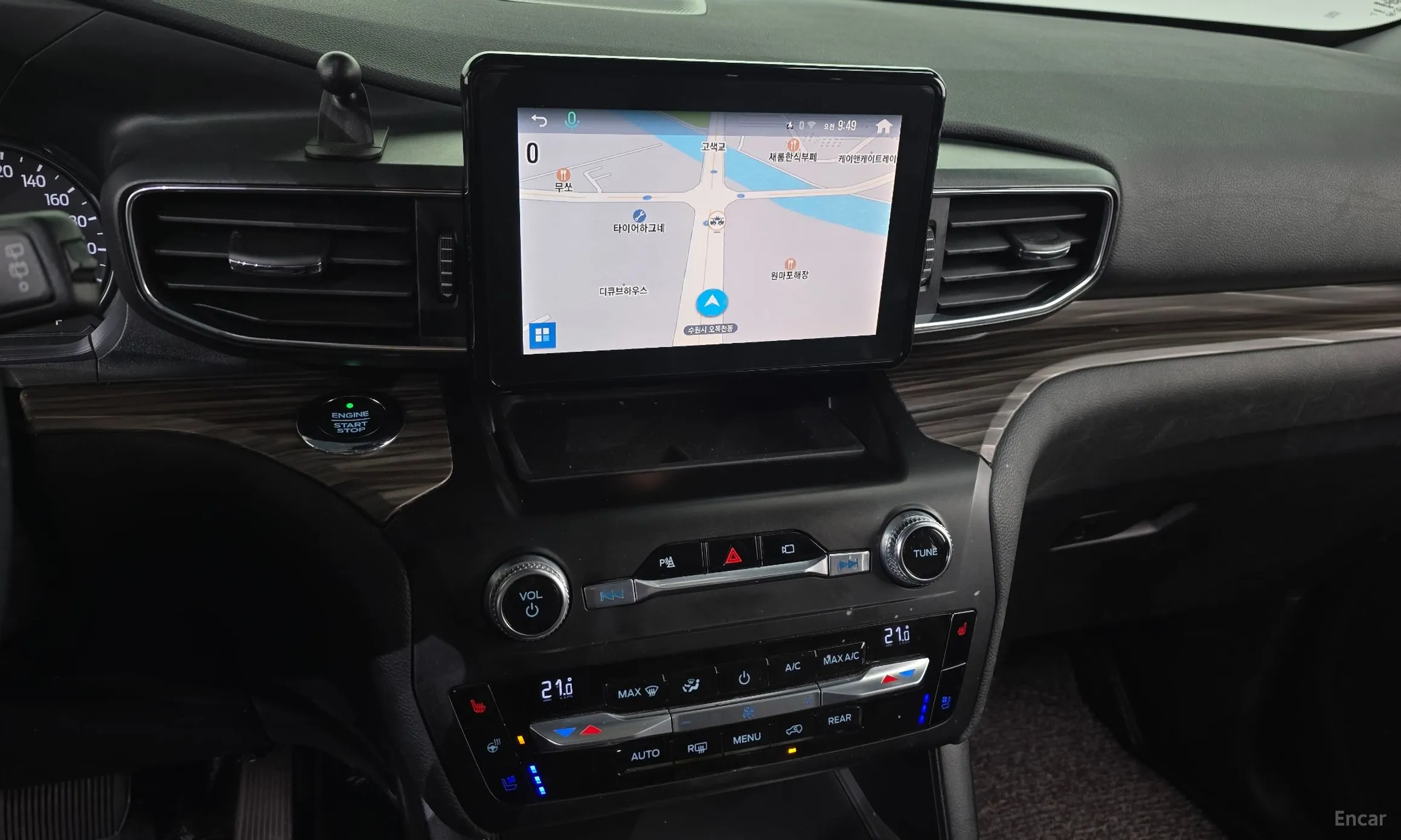 Ford Explorer 6th Generation превью 14