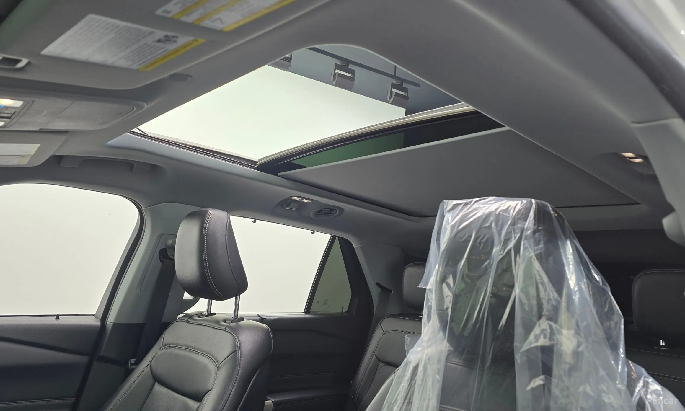 Ford Explorer 6th Generation превью 19