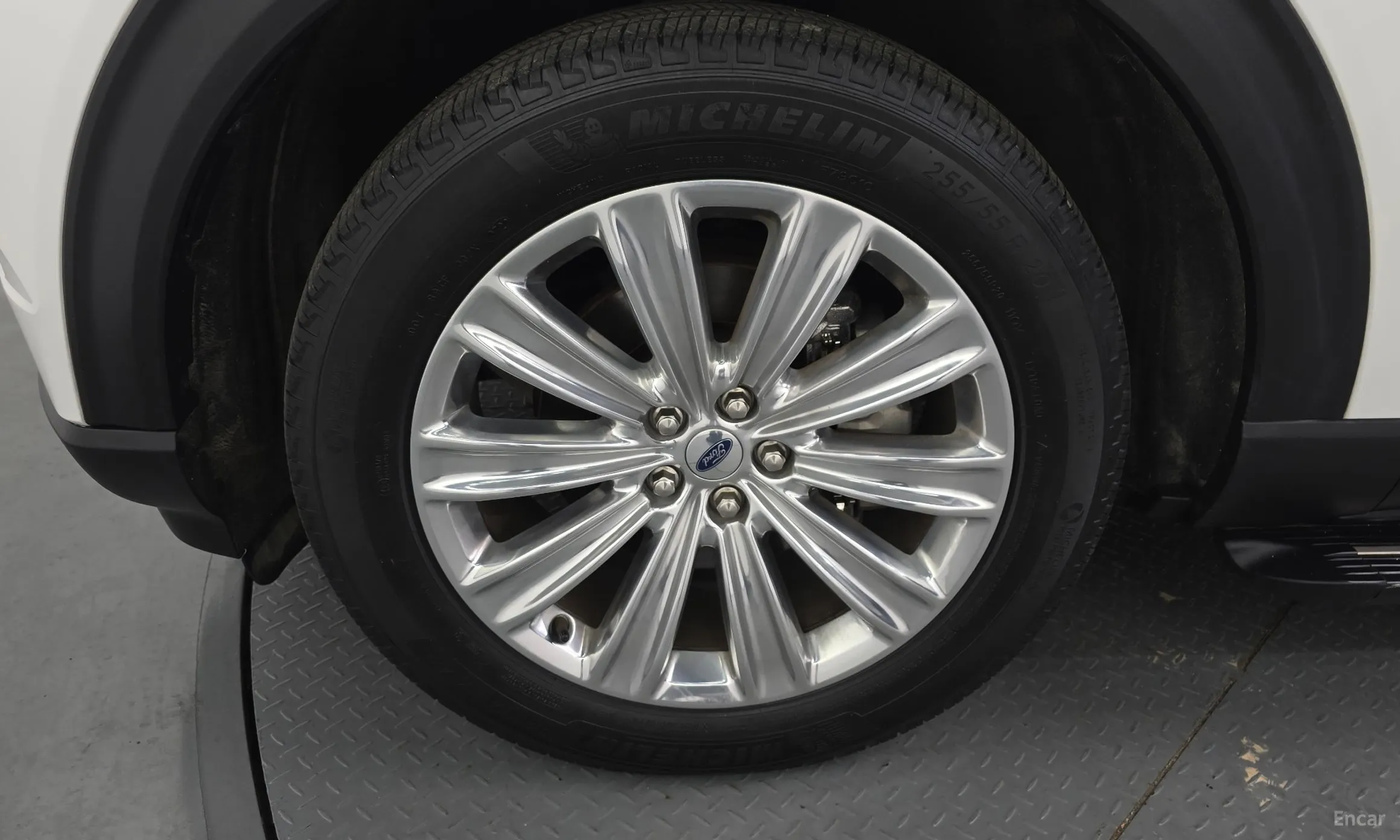 Ford Explorer 6th Generation превью 5
