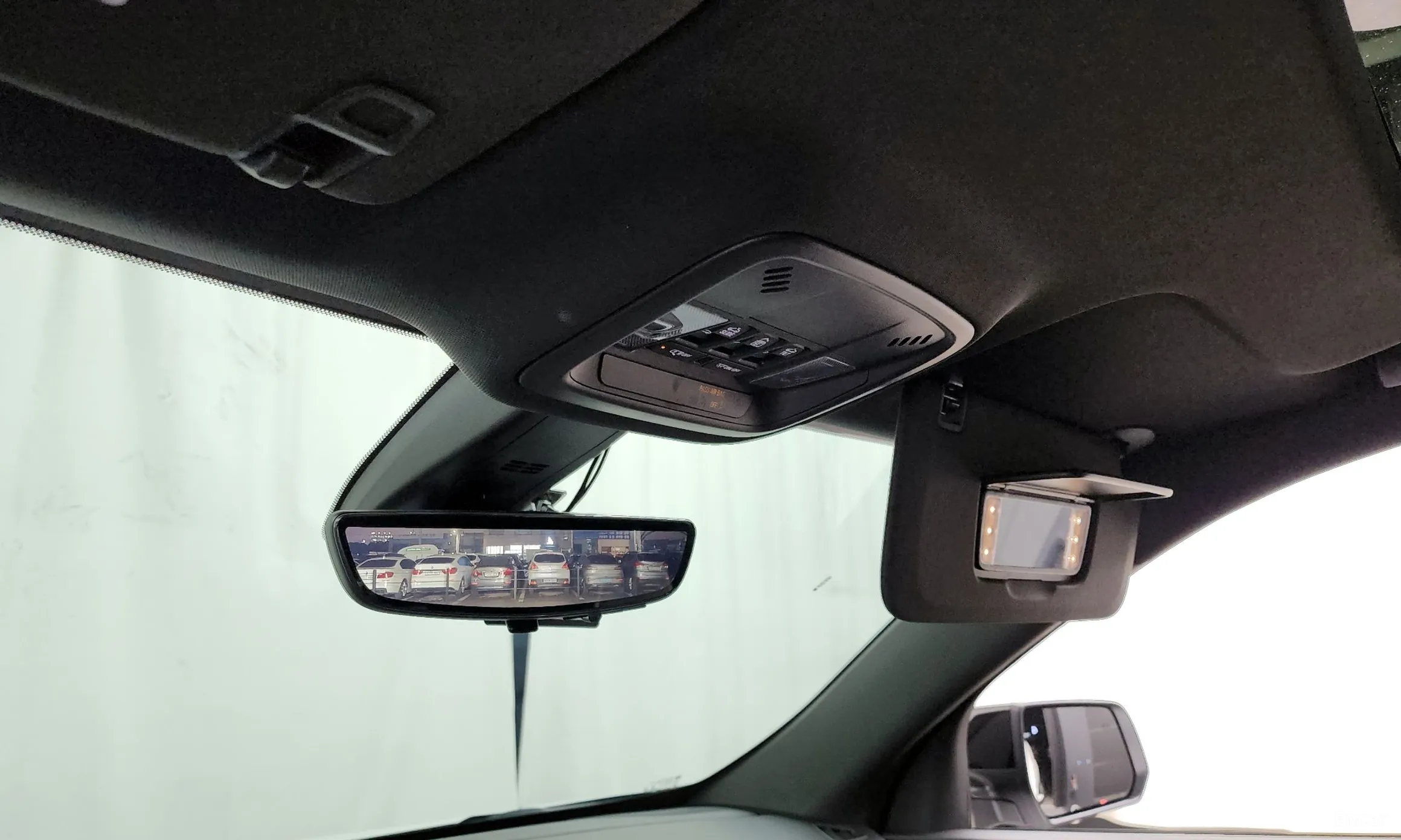 Chevrolet (GM Daewoo) Traverse превью 17
