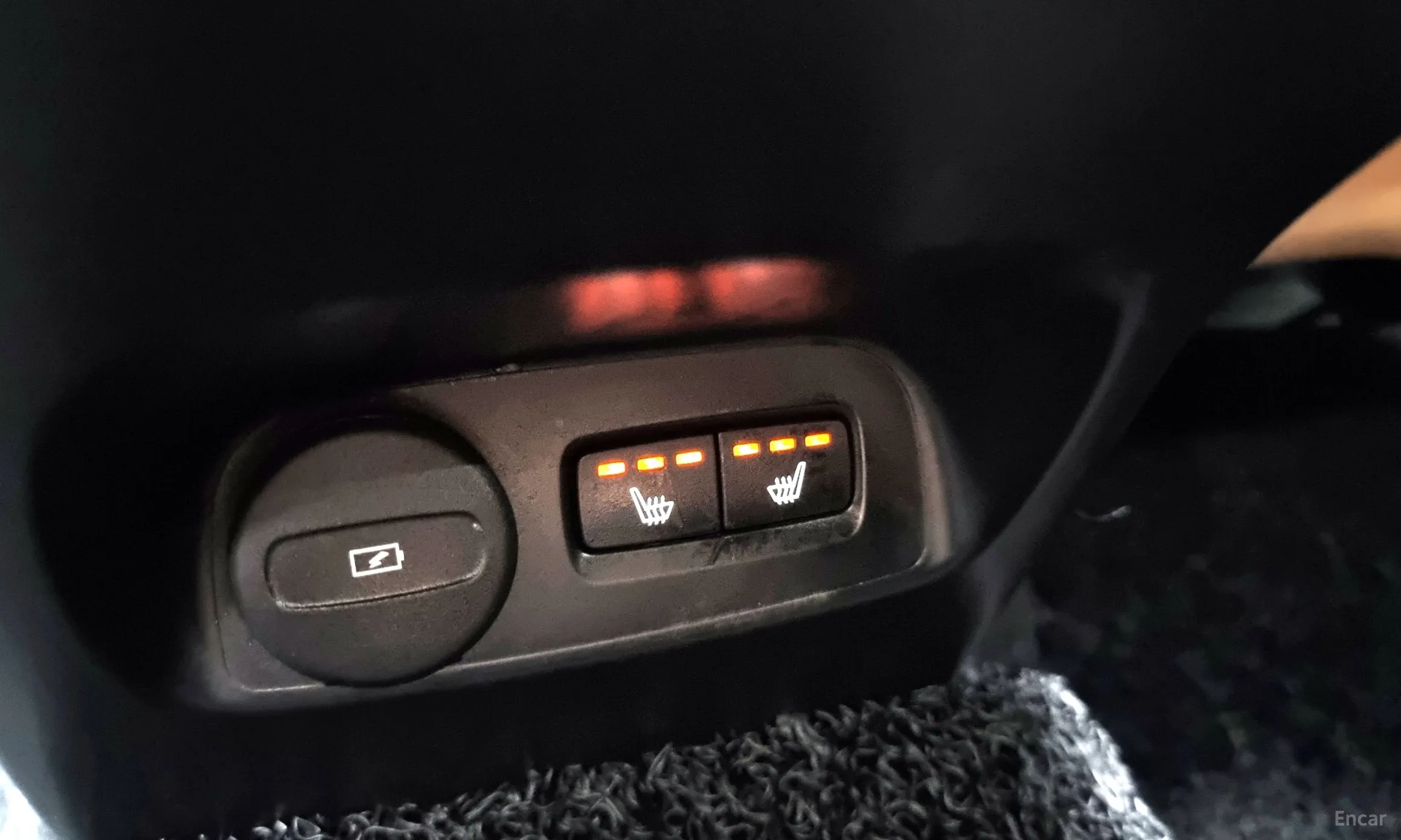 Volvo XC40 превью 18