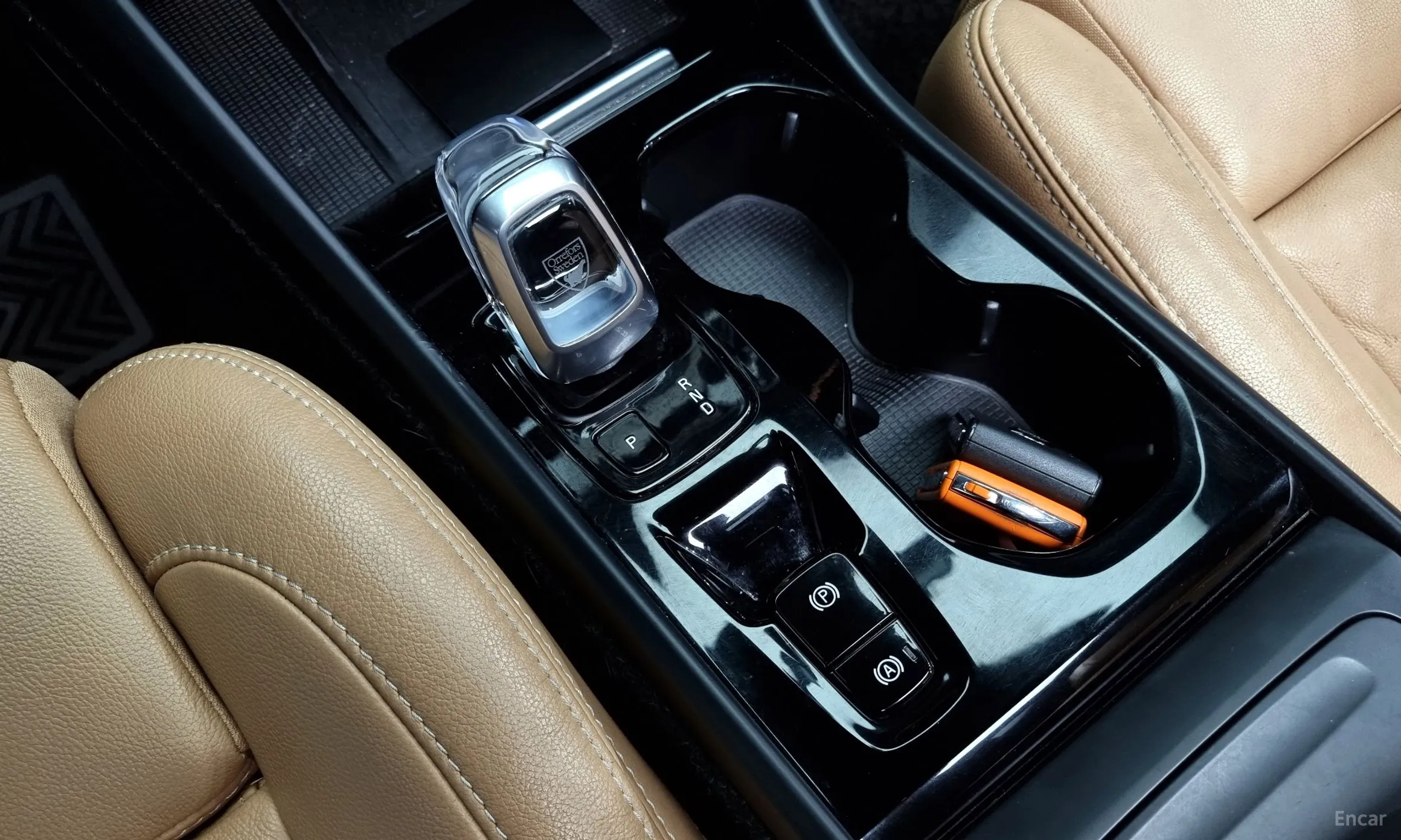 Volvo XC40 превью 9