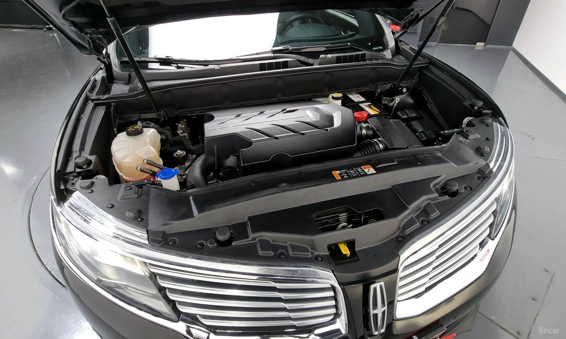 Lincoln MKX 2nd Generation превью 6