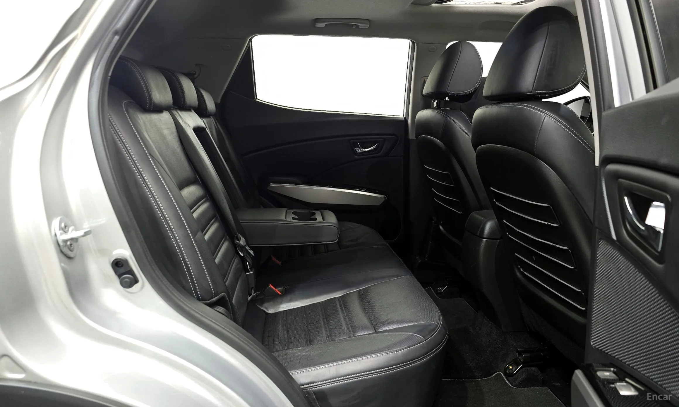 KG Mobility (SsangYong) Tivoli, Lazio превью 12