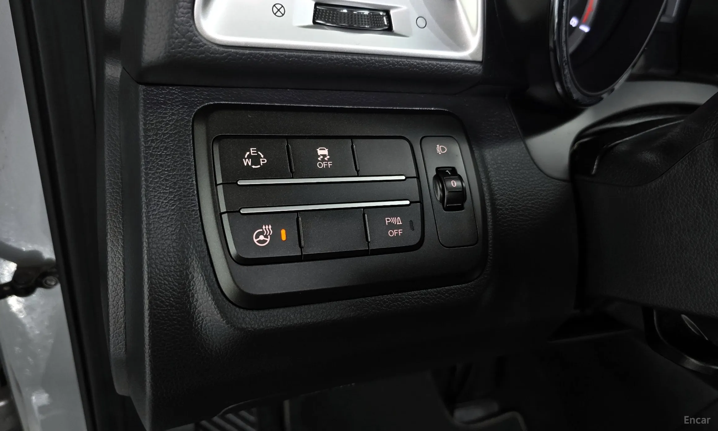 KG Mobility (SsangYong) Tivoli, Lazio превью 17