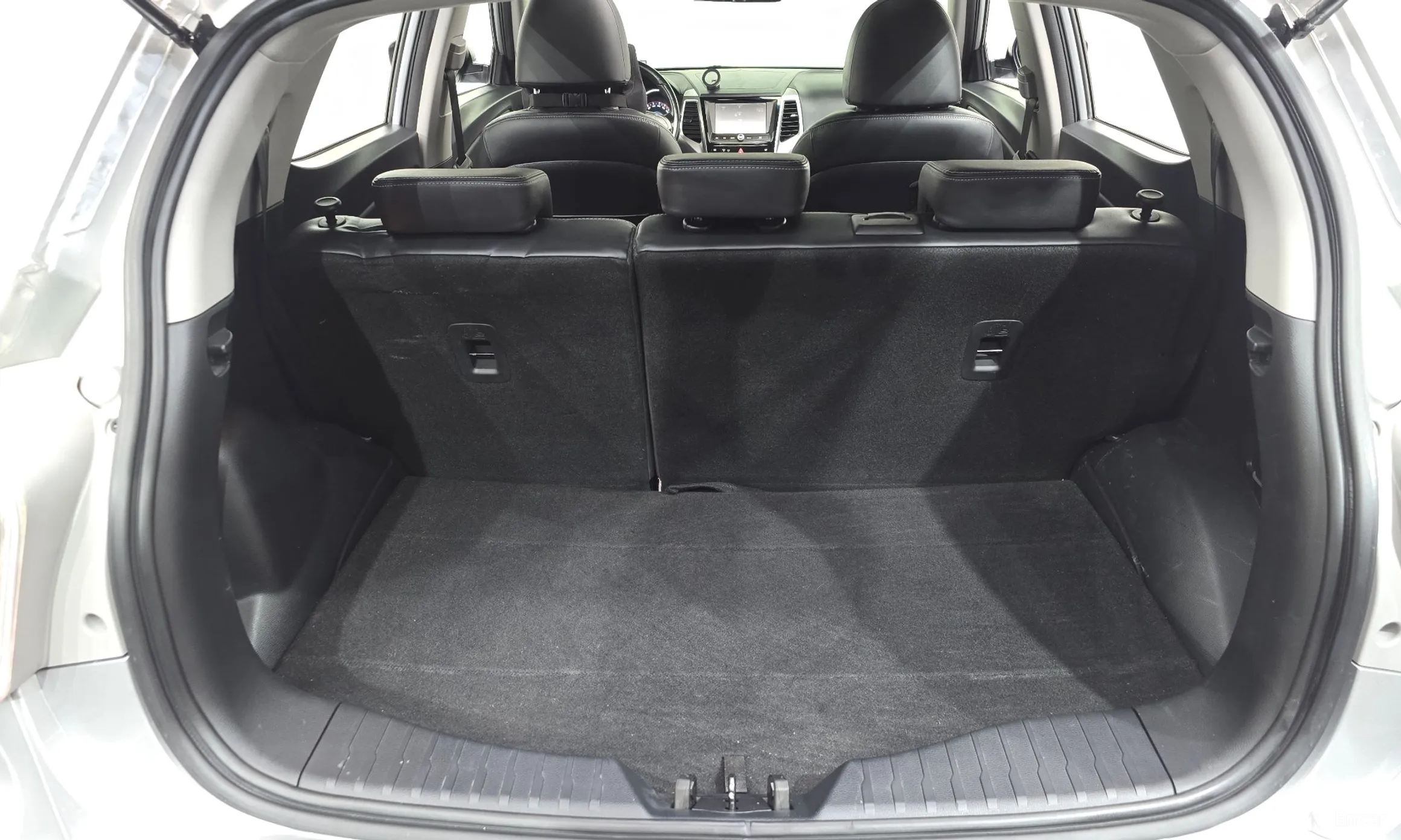 KG Mobility (SsangYong) Tivoli, Lazio превью 20