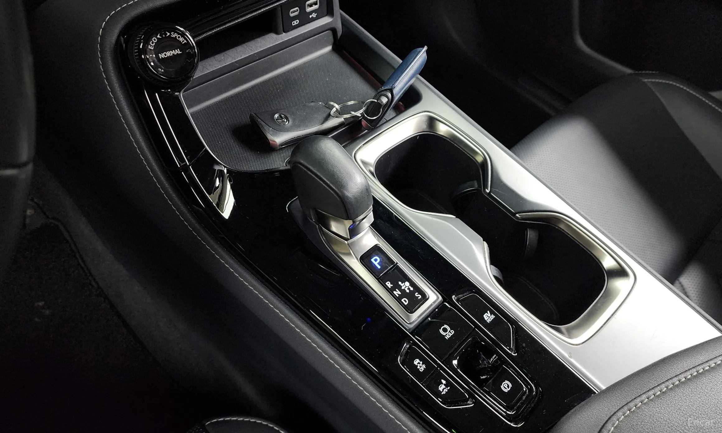 Lexus NX350h Gen 2 превью 9