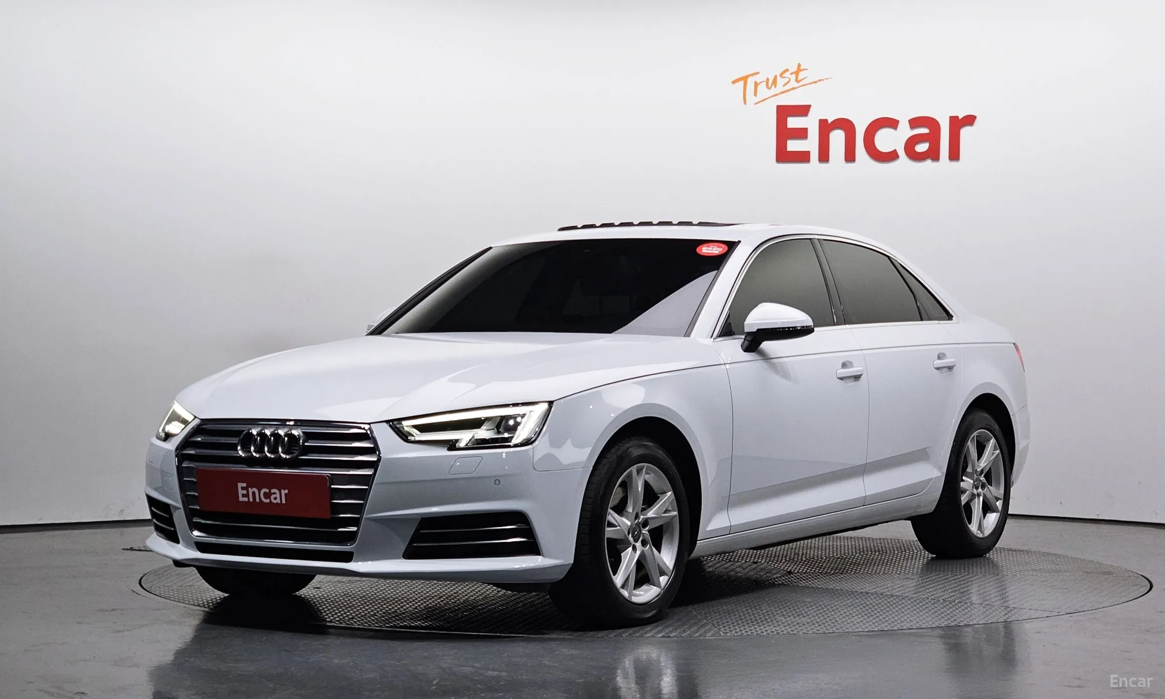 Audi A4 (B9)