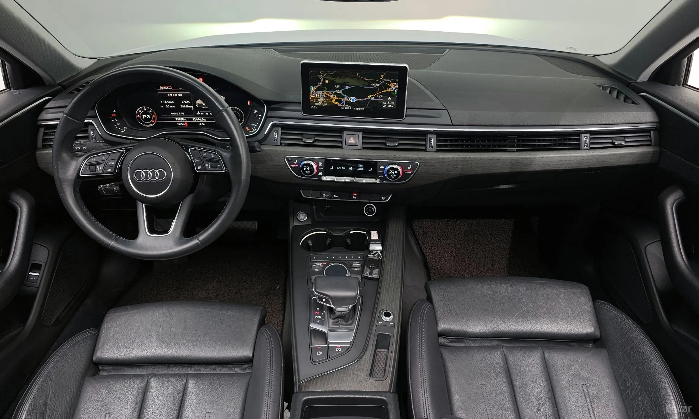Audi A4 (B9) превью 7