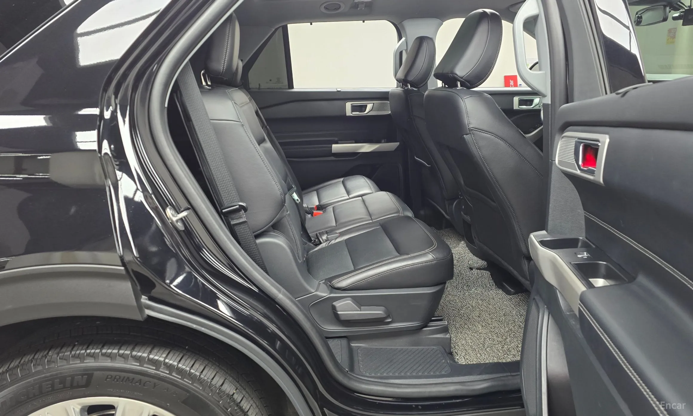 Ford Explorer 6th Generation превью 12