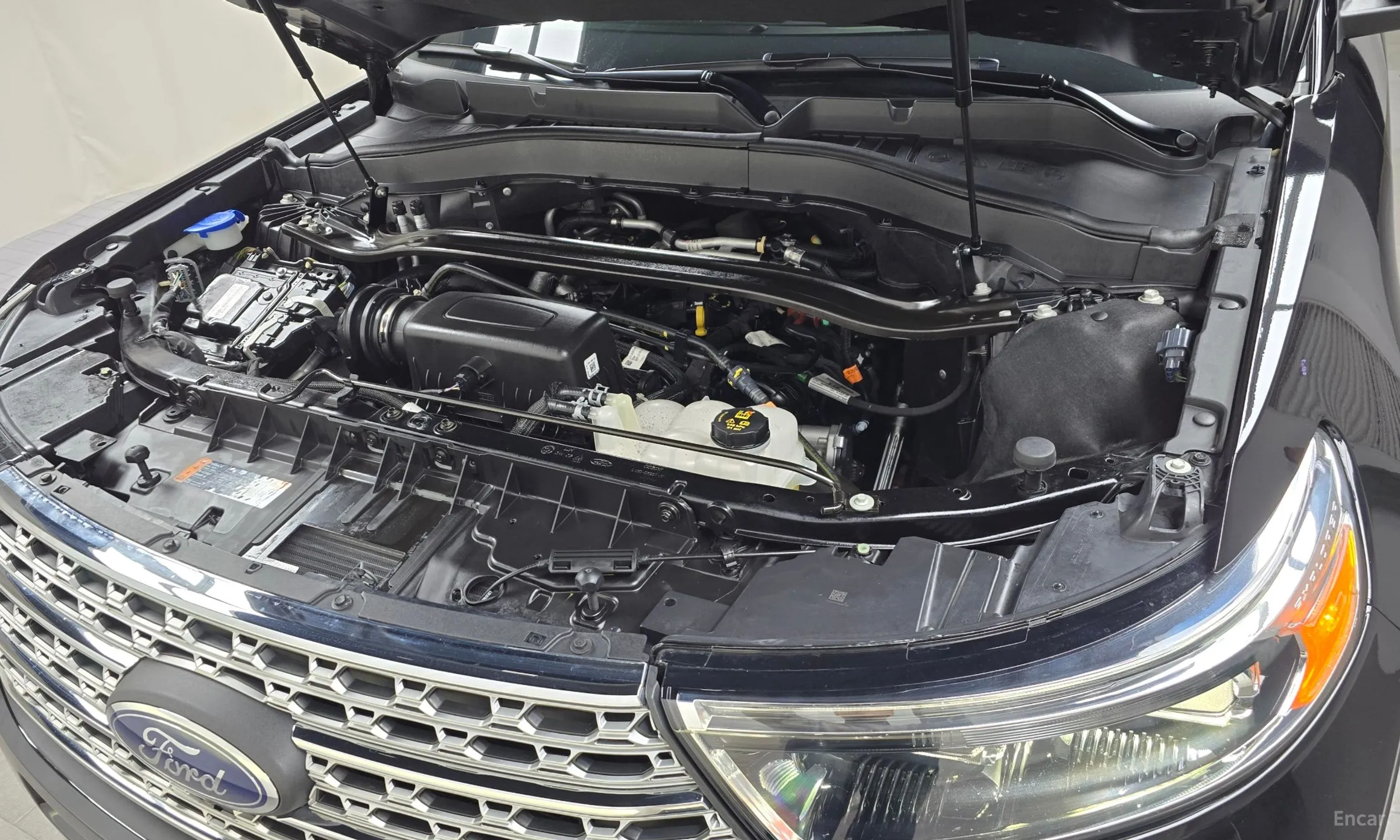 Ford Explorer 6th Generation превью 6