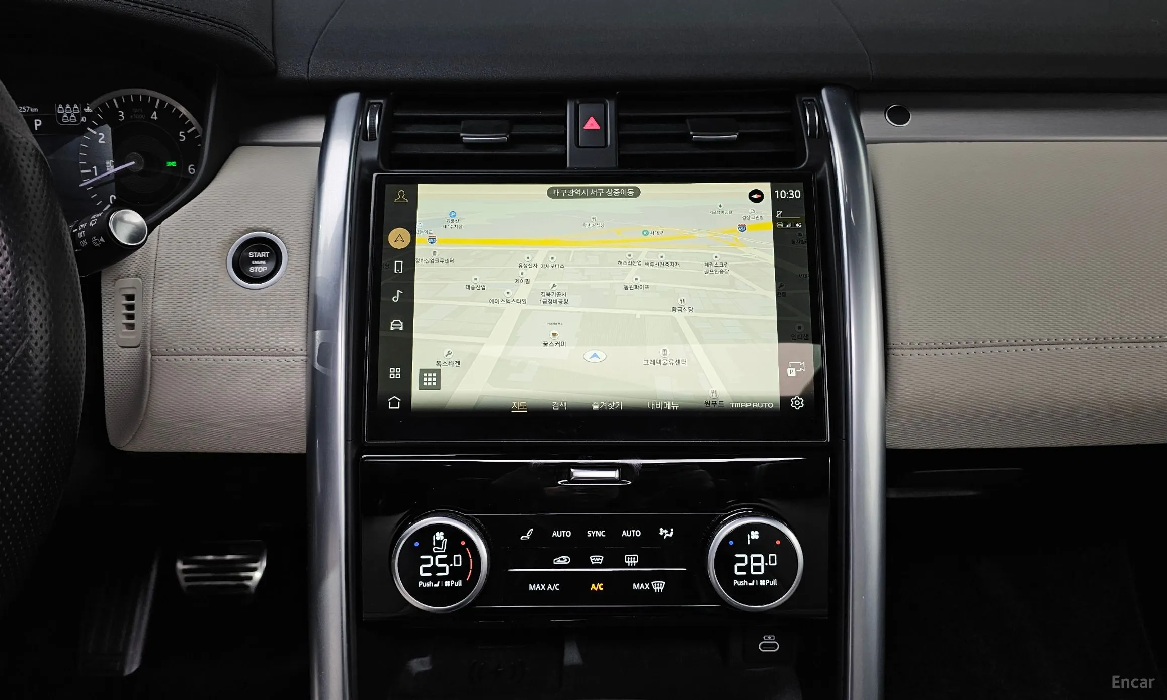 Land Rover Discovery 5 превью 15