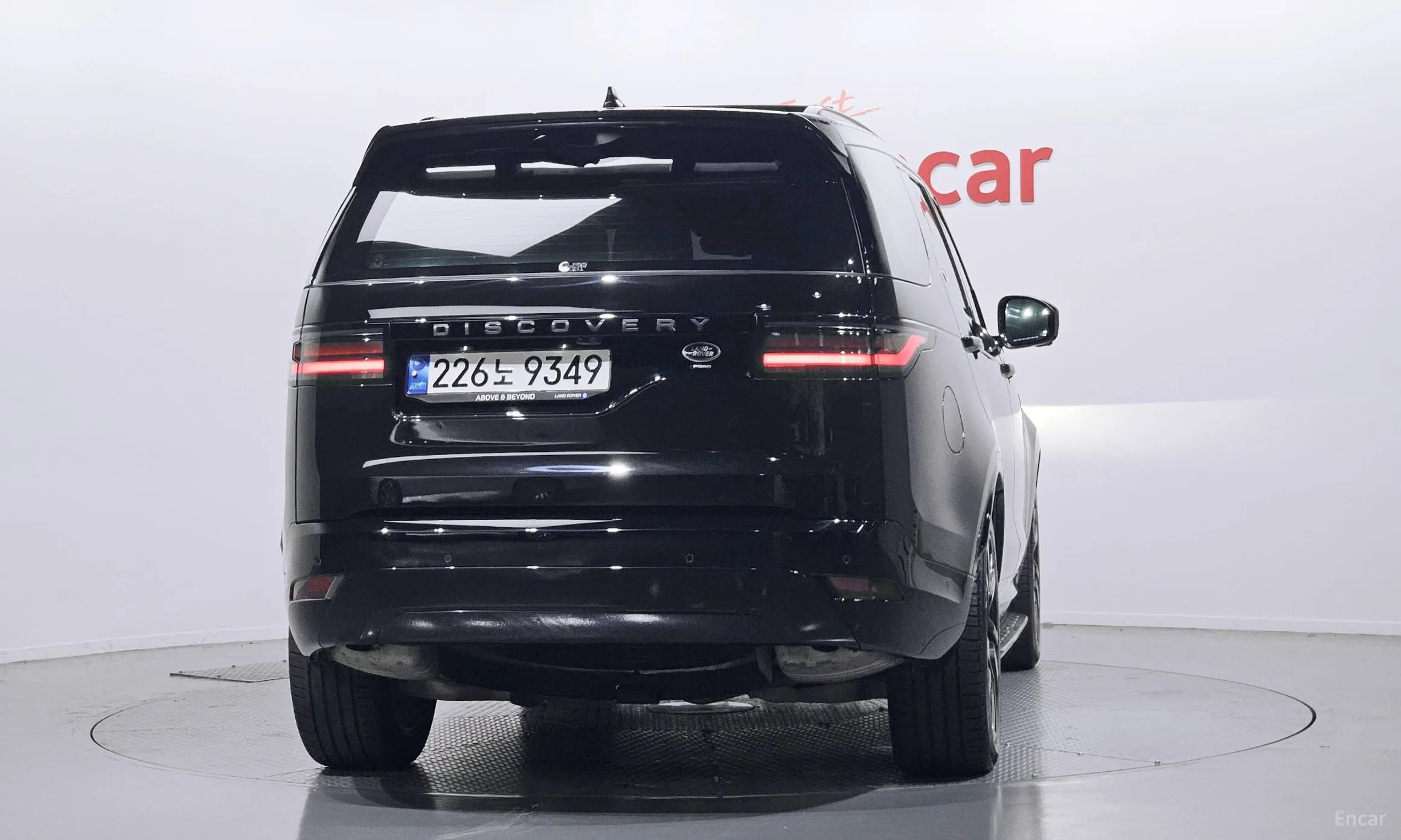 Land Rover Discovery 5 превью 4