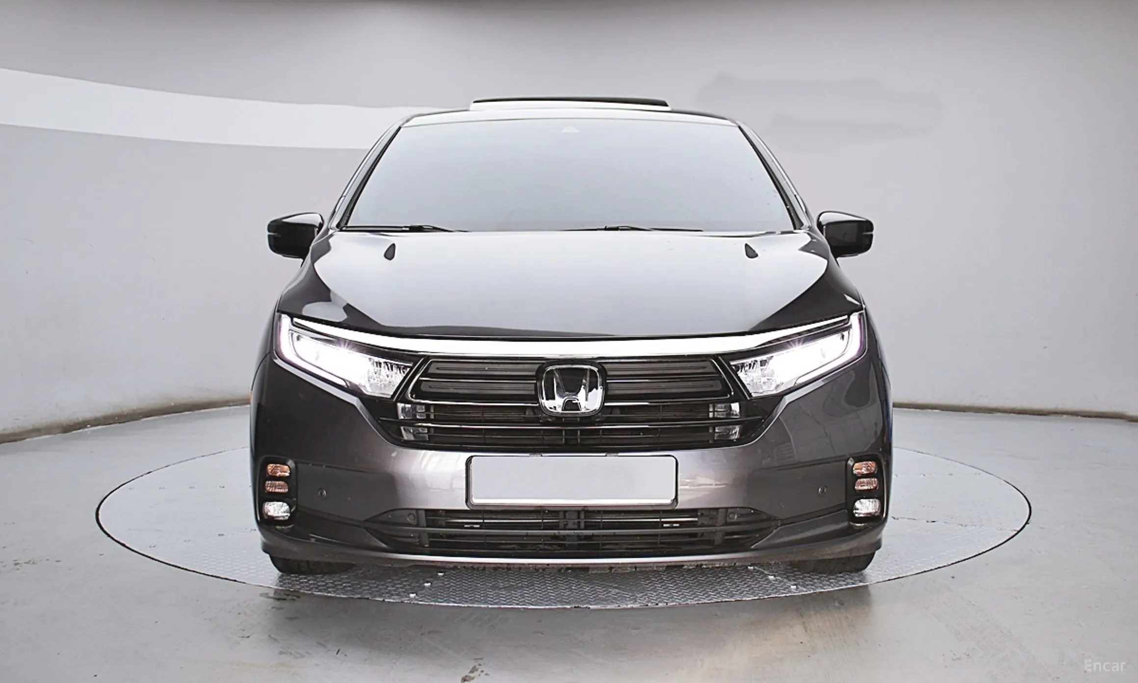 Honda Odyssey превью 3