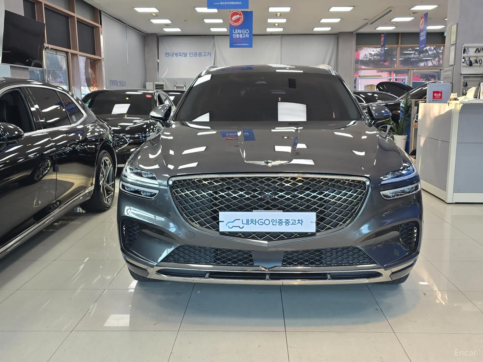 Genesis GV70 превью 2