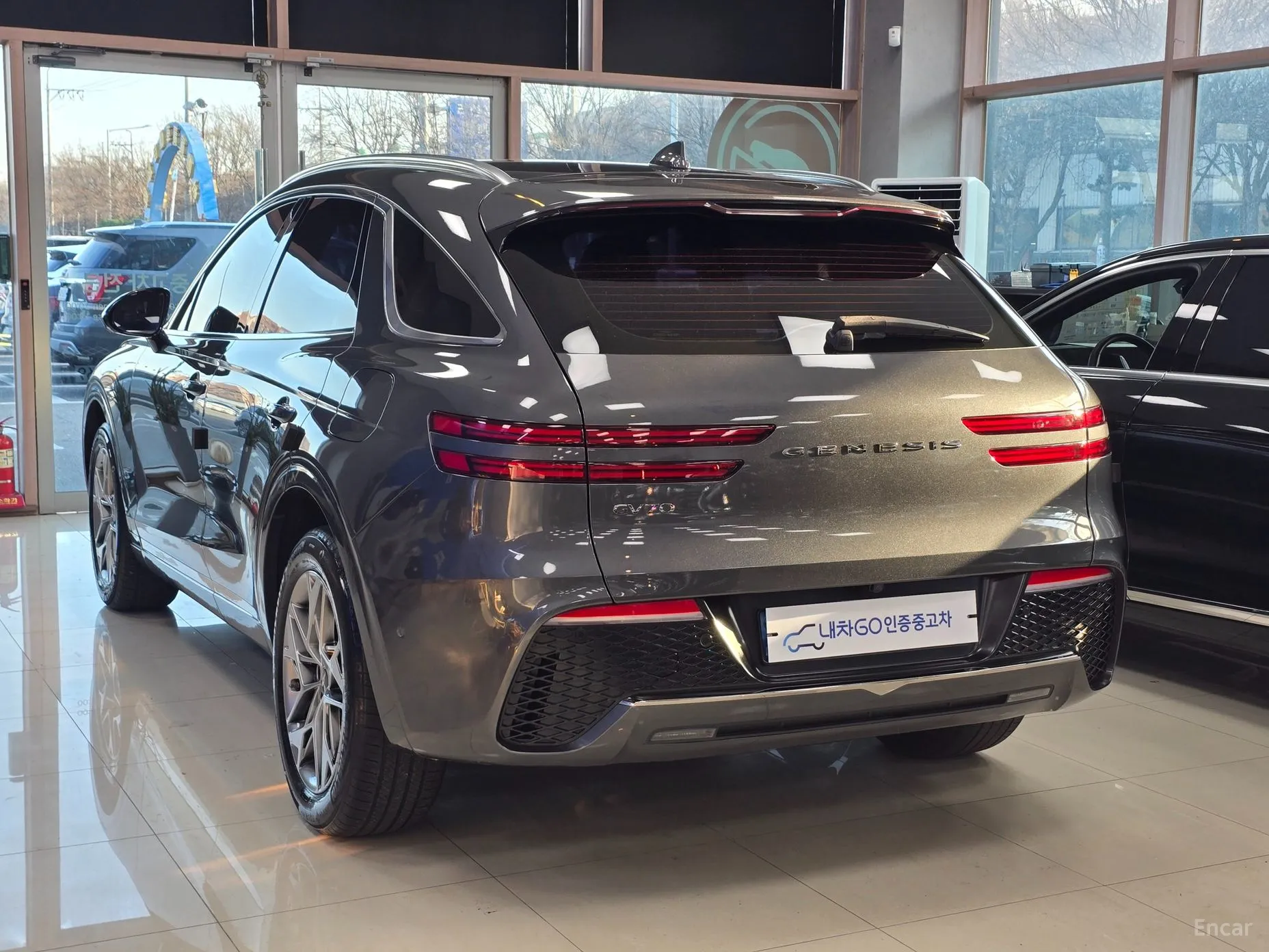 Genesis GV70 превью 4