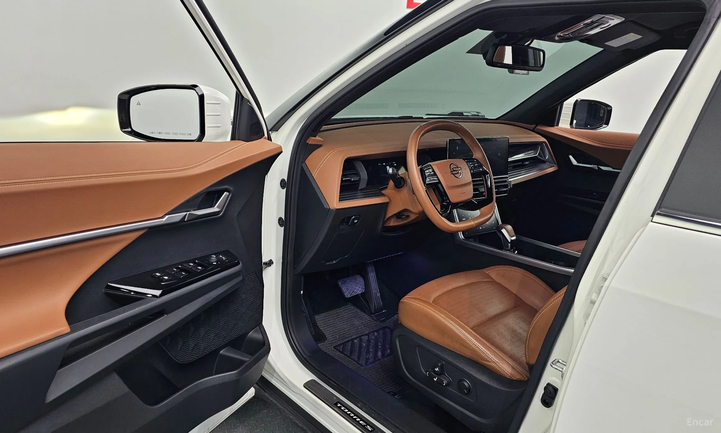 KG Mobility (SsangYong) Torres превью 10