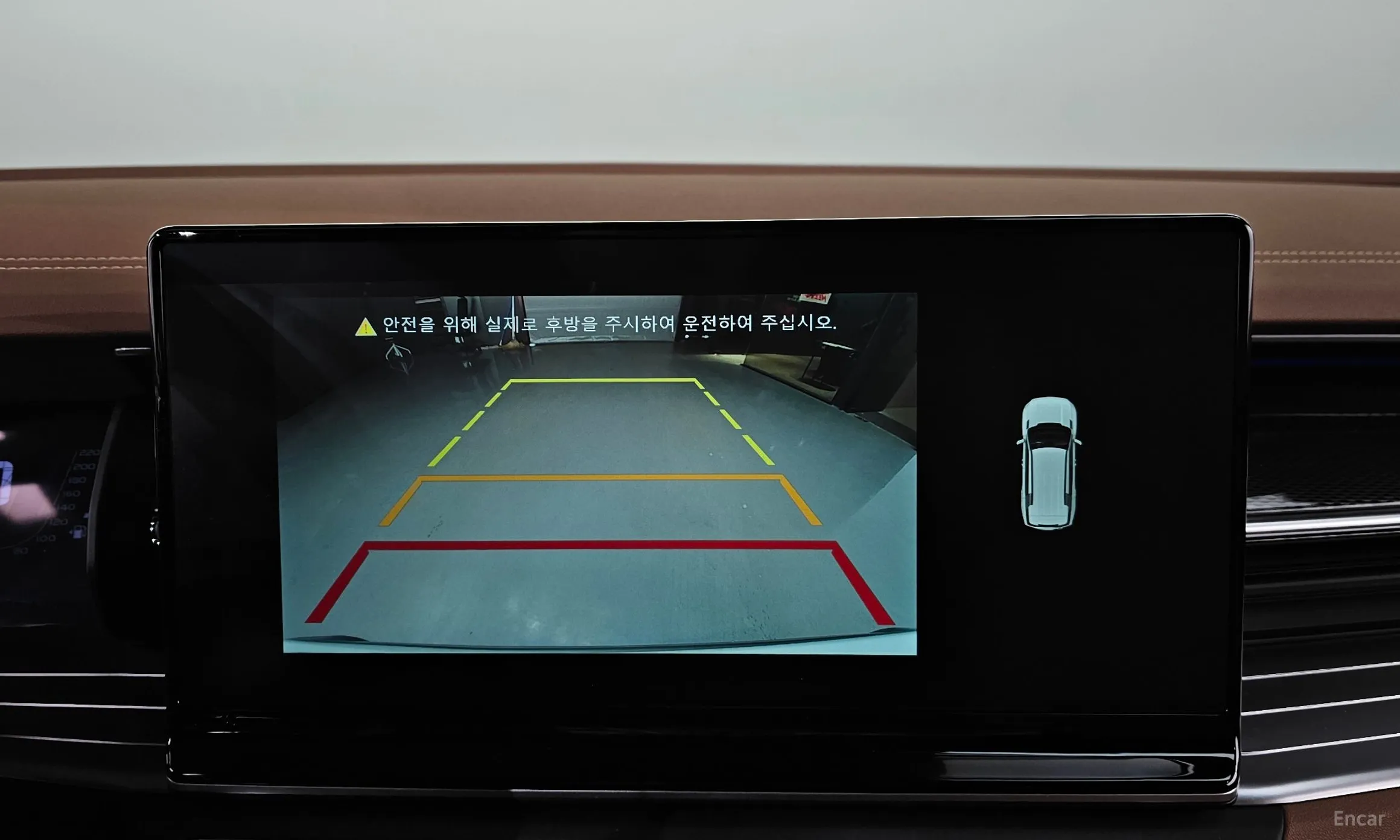 KG Mobility (SsangYong) Torres превью 15
