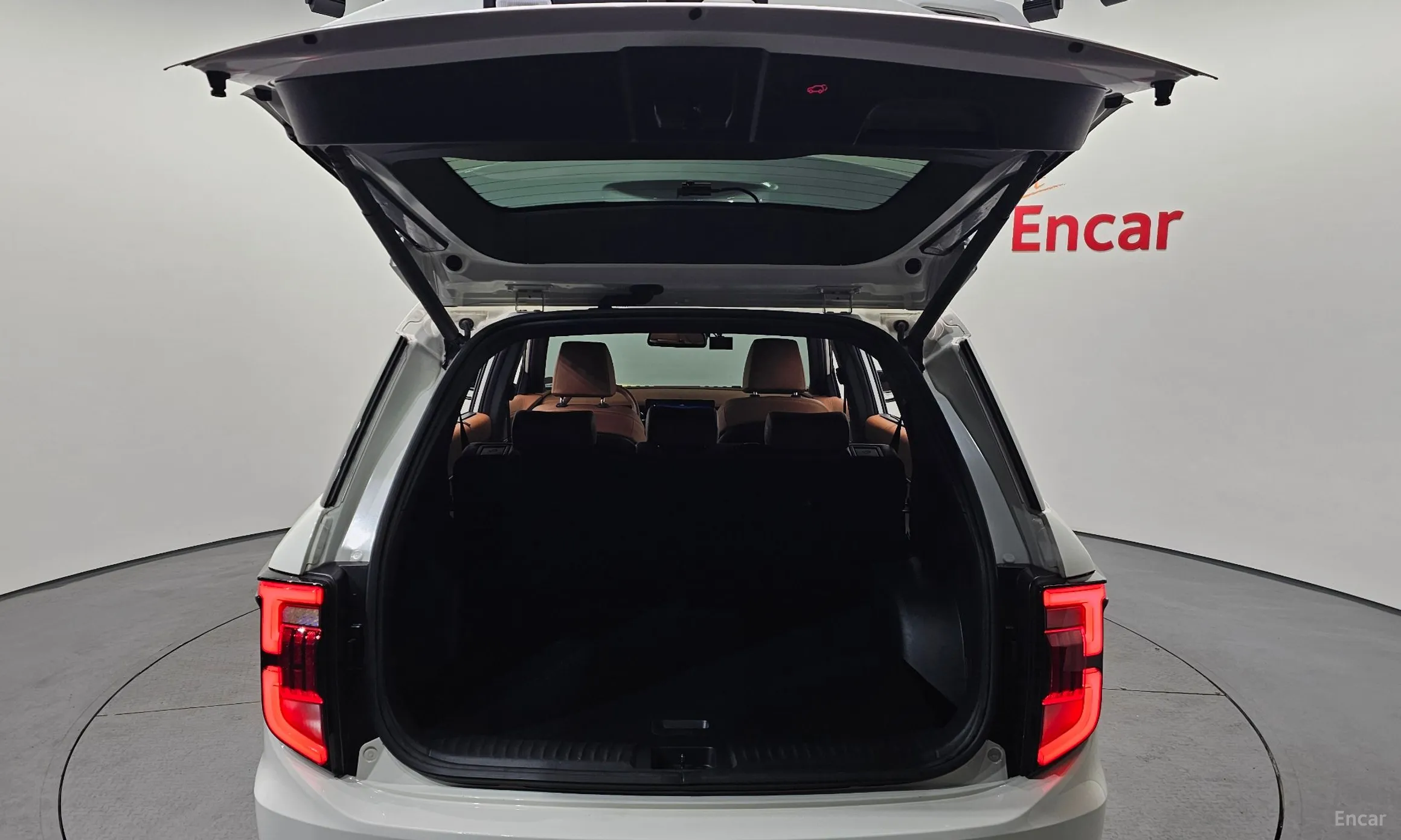 KG Mobility (SsangYong) Torres превью 20
