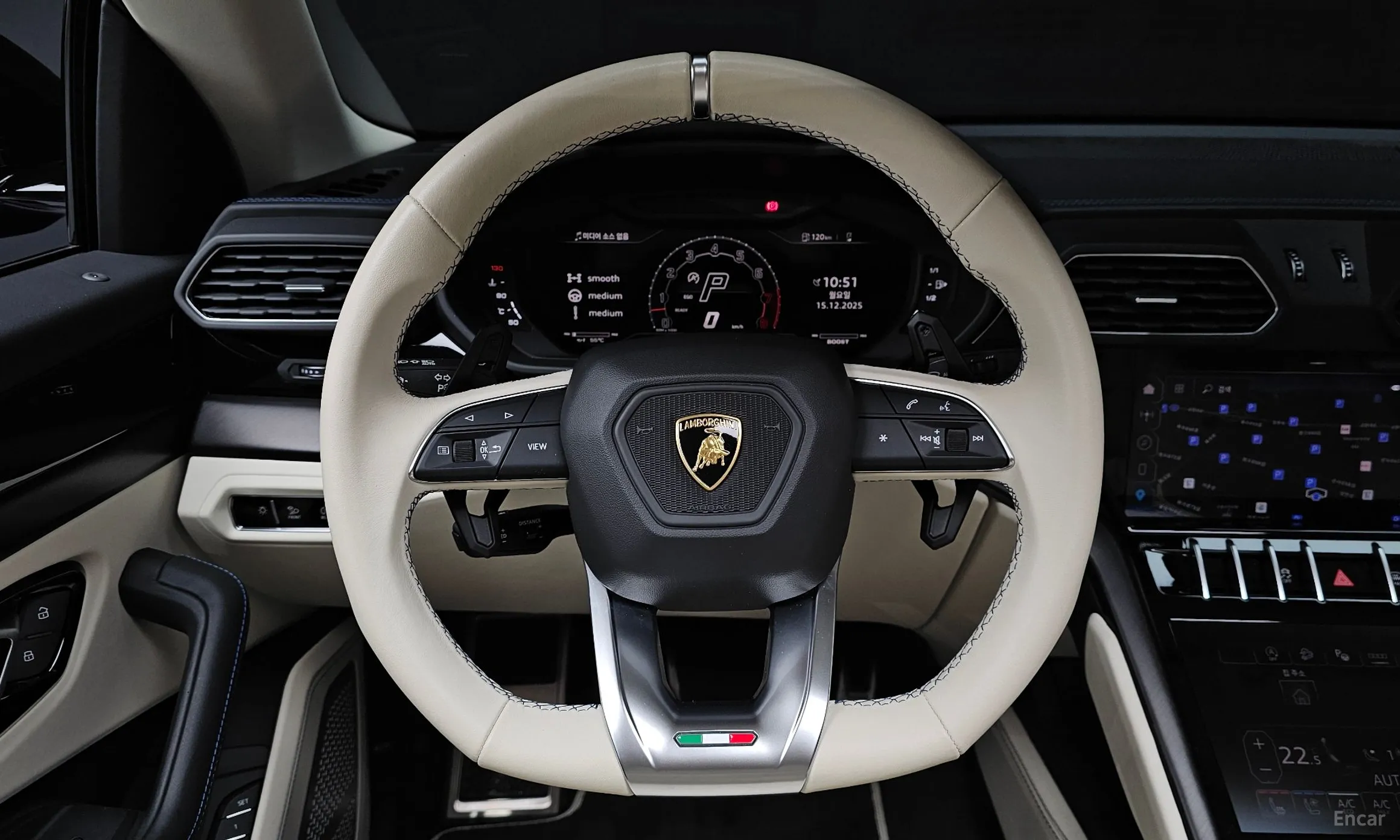 Lamborghini Urus превью 13