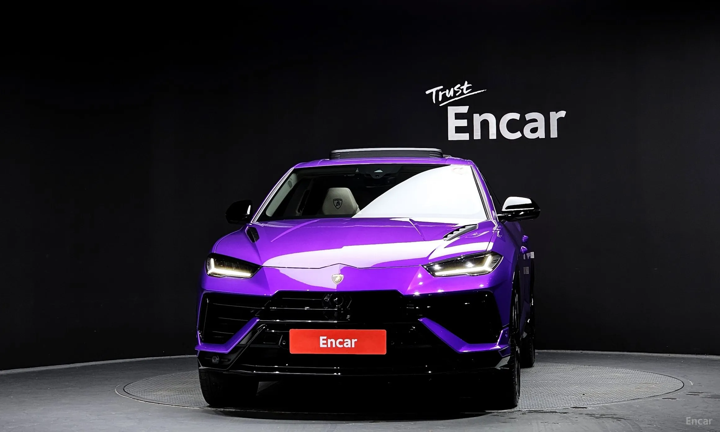 Lamborghini Urus превью 3