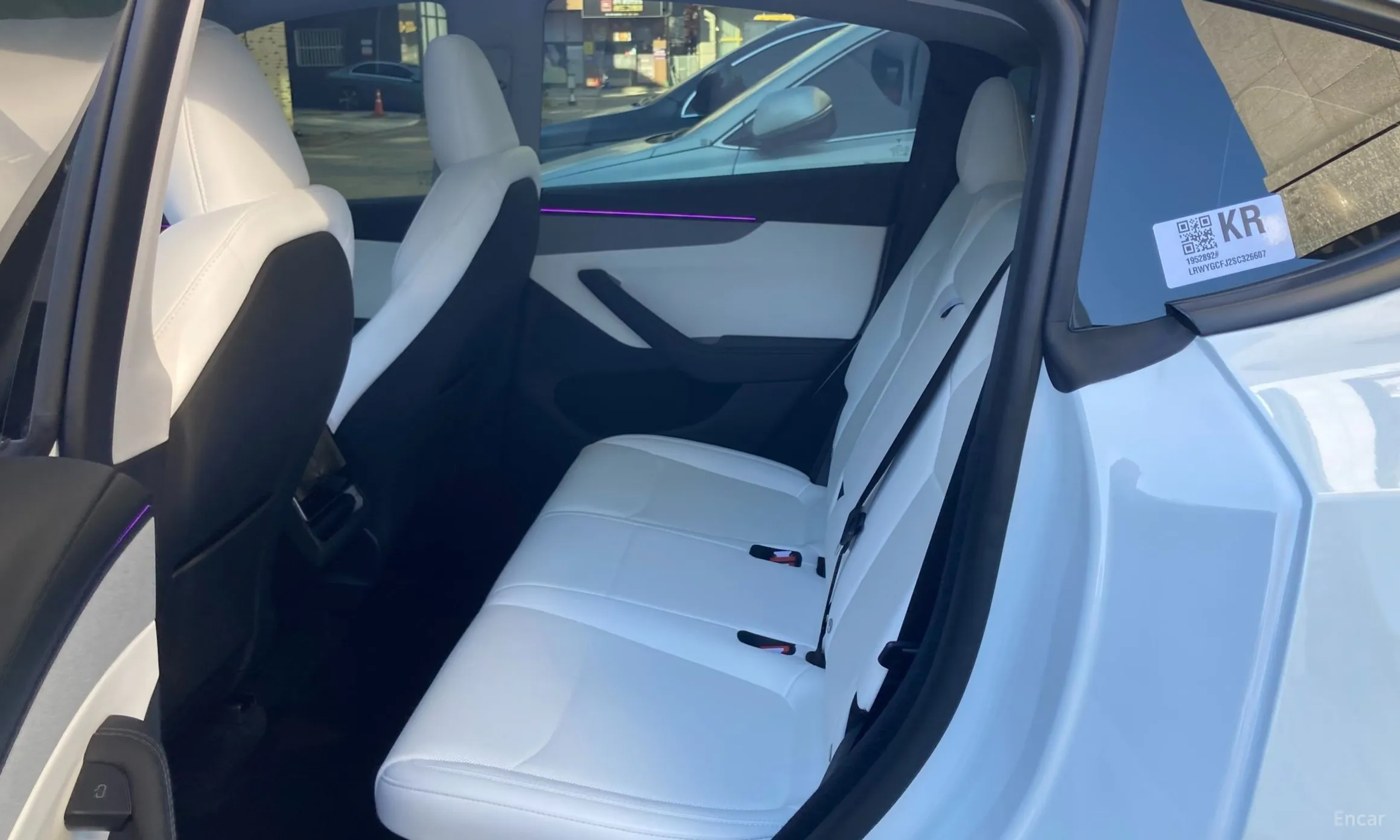 Tesla Model Y превью 14