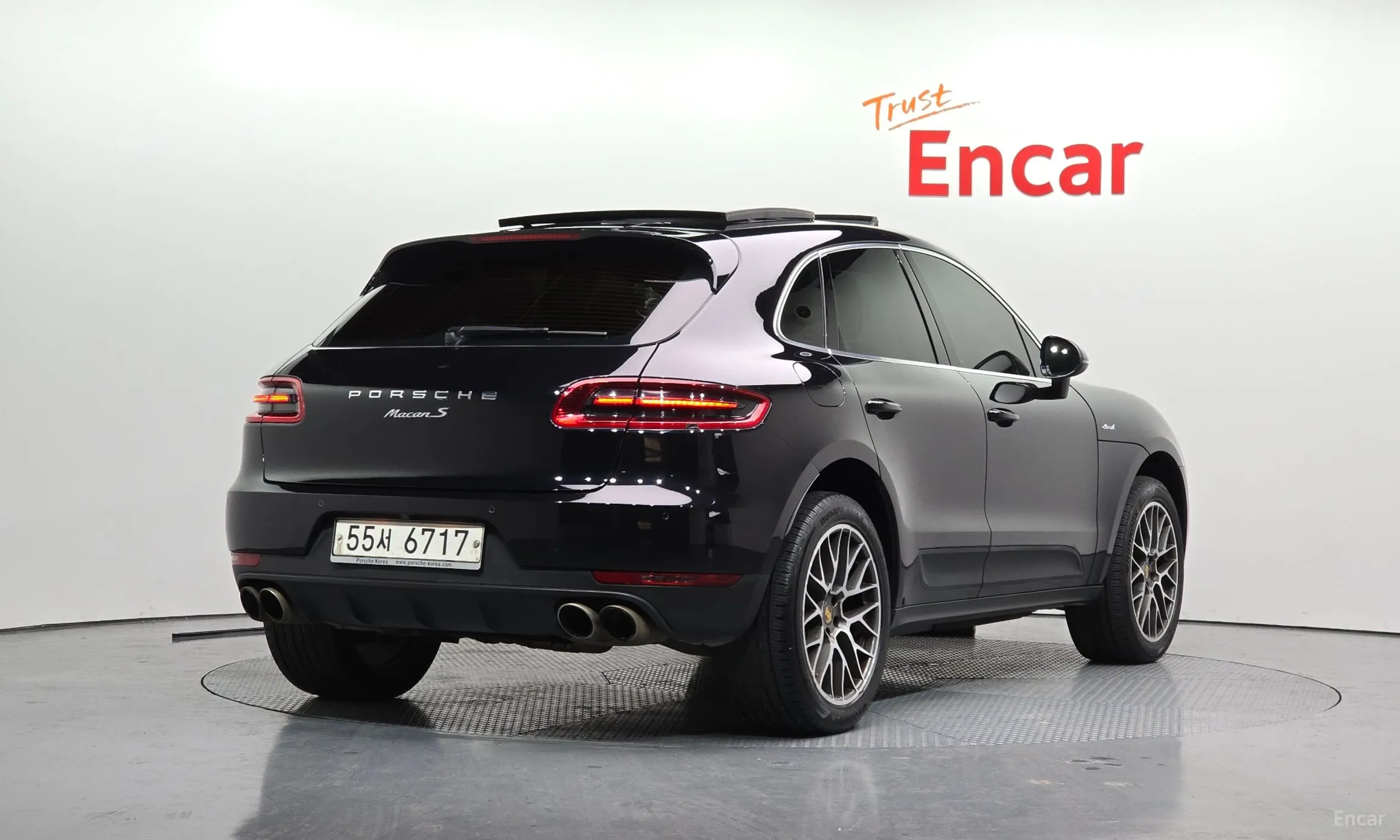 Porsche Macan превью 2