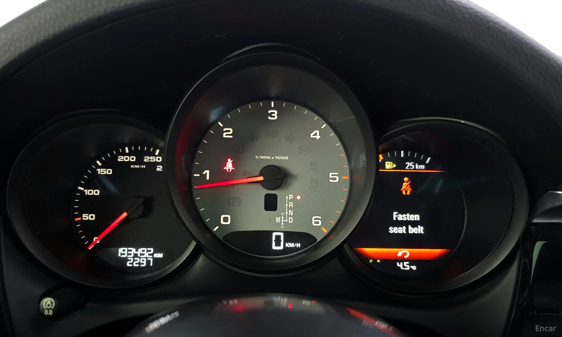 Porsche Macan превью 8