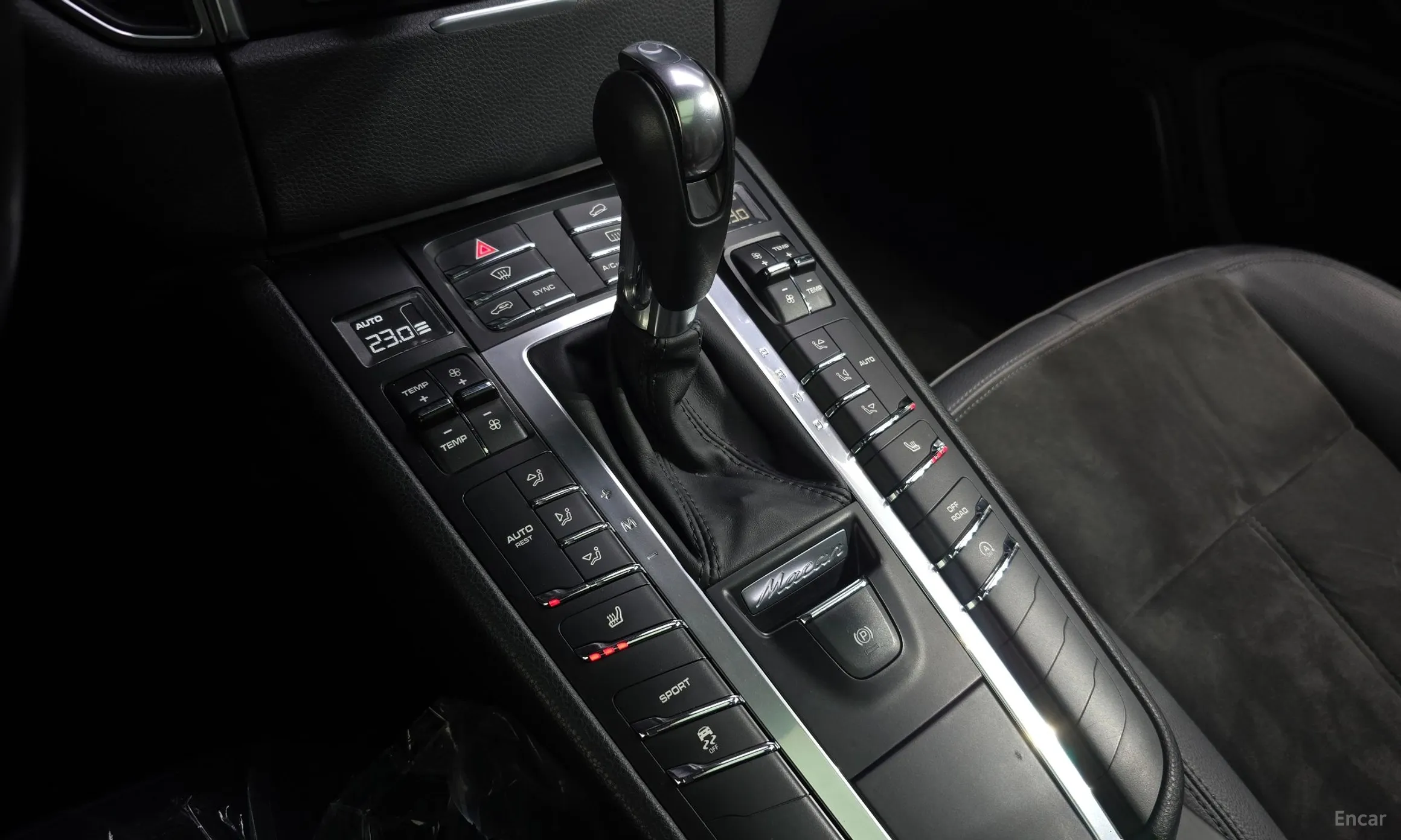 Porsche Macan превью 9