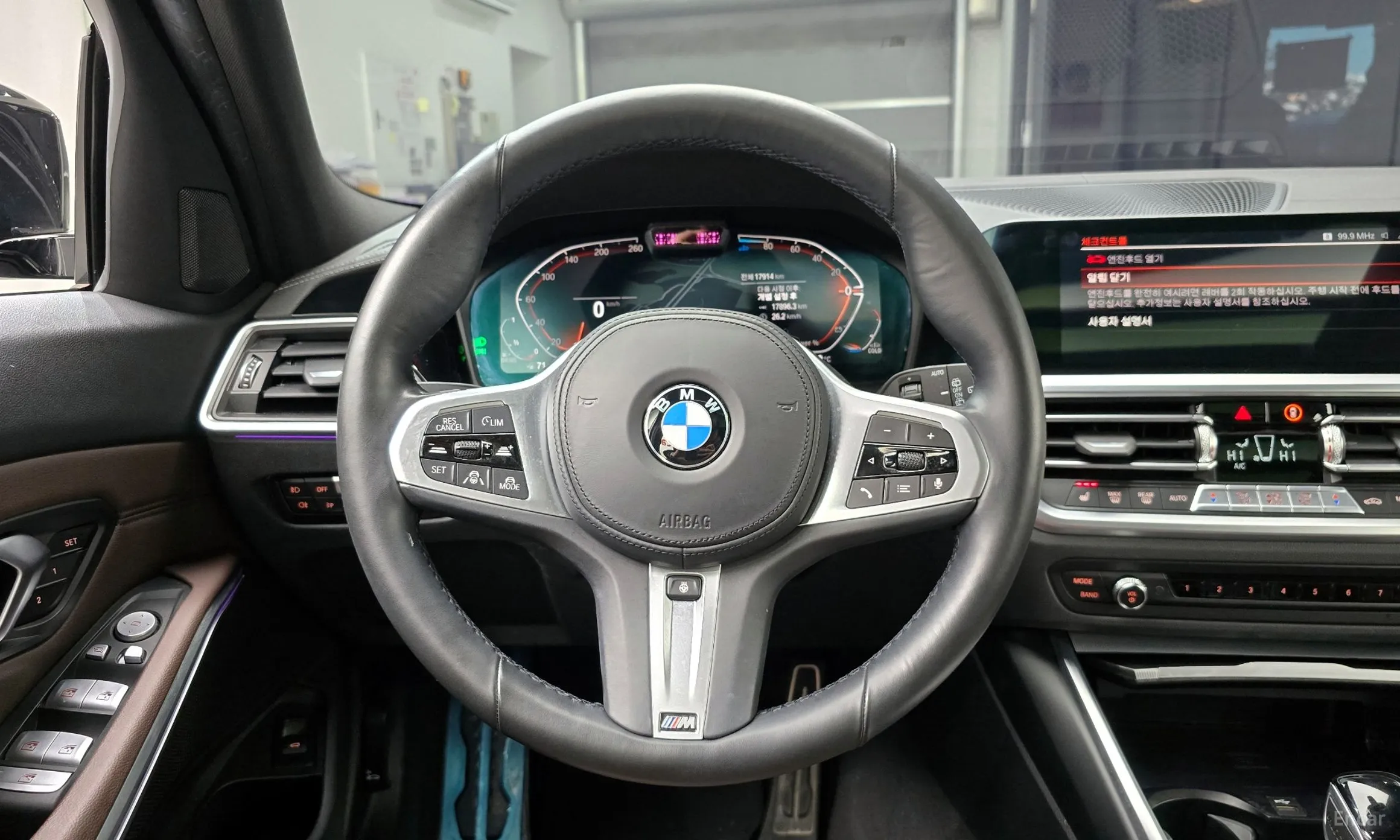 BMW 3 Series (G20) превью 14