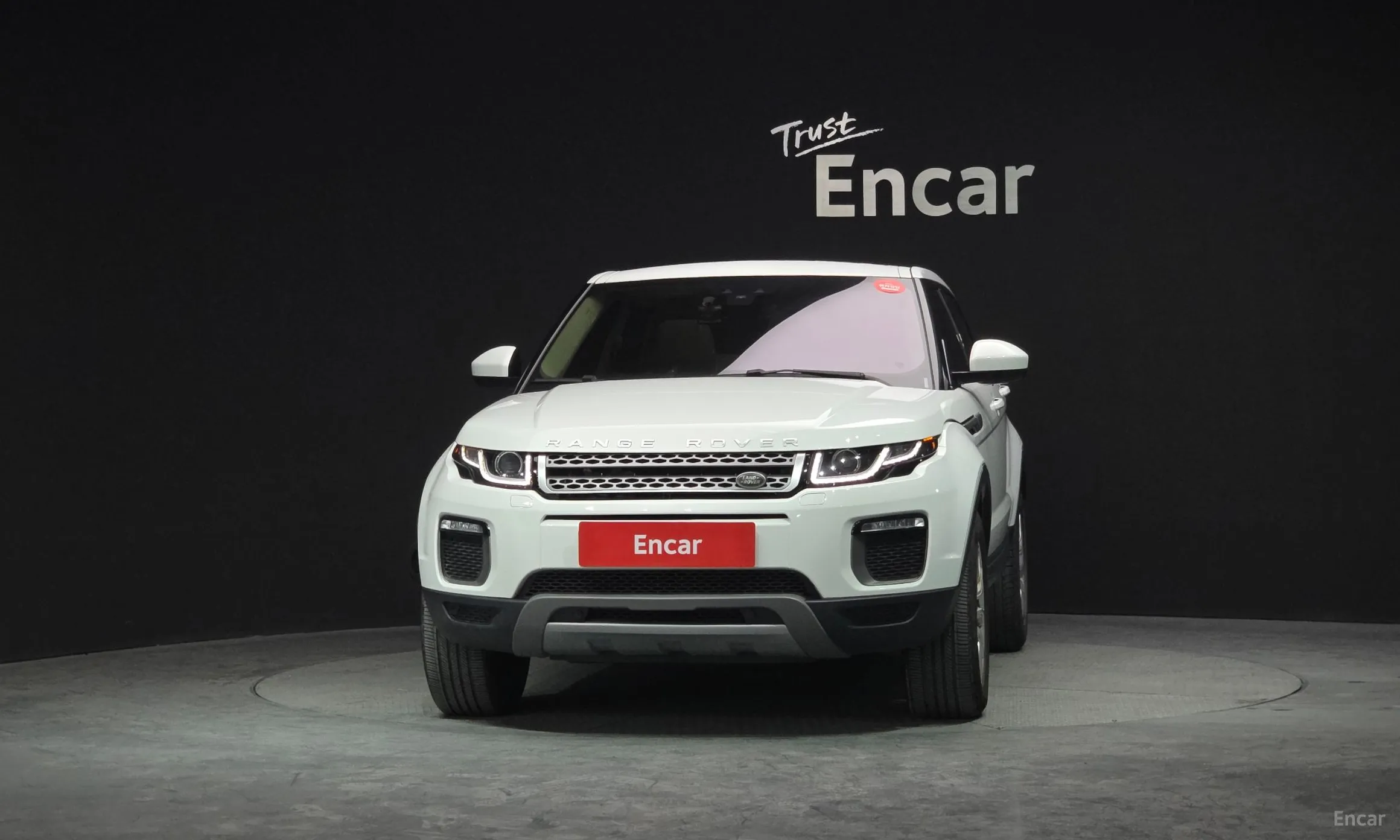 Land Rover Range Rover Evoque превью 3